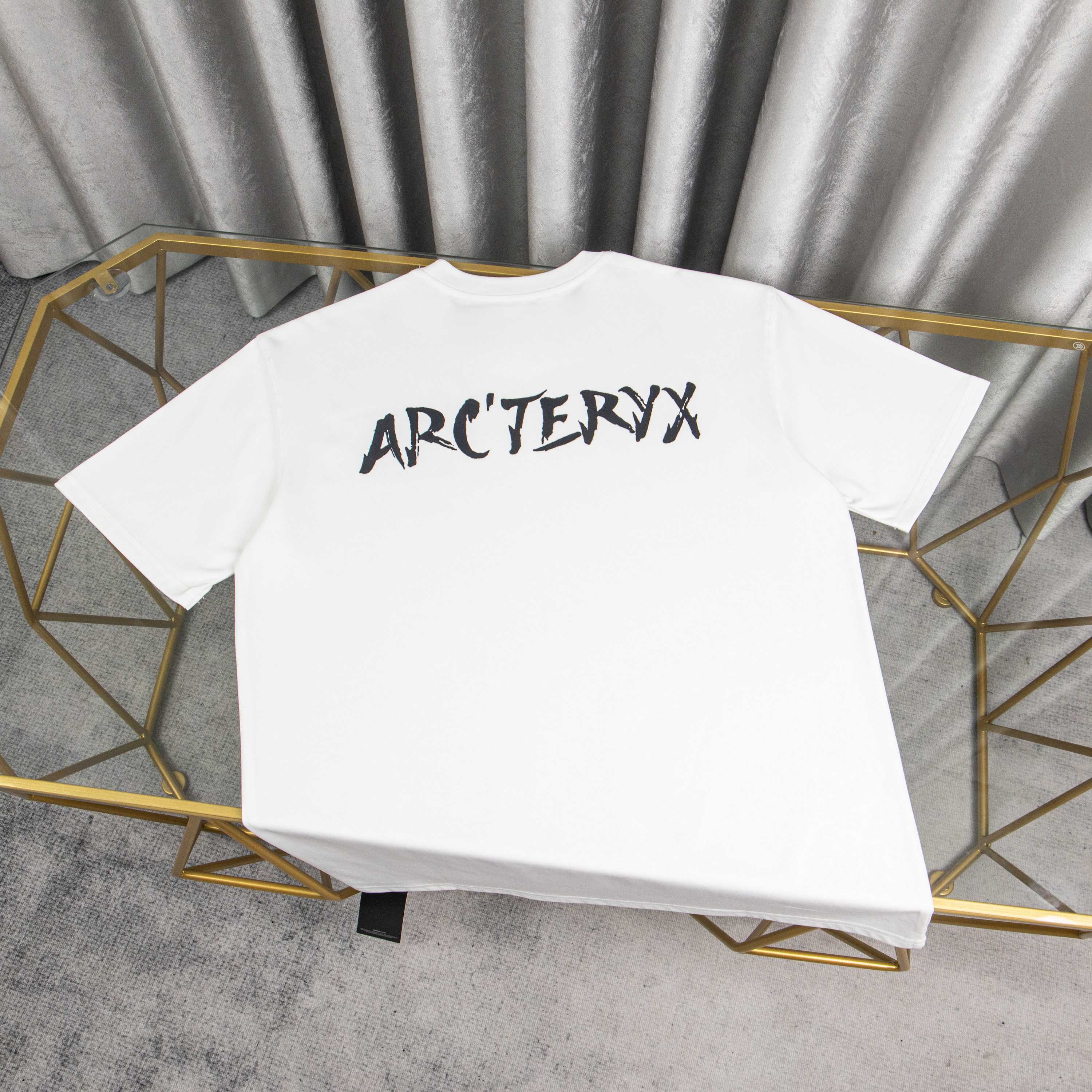 LuxluxHouse Best Quality Clothes T-shirt Arcteryx