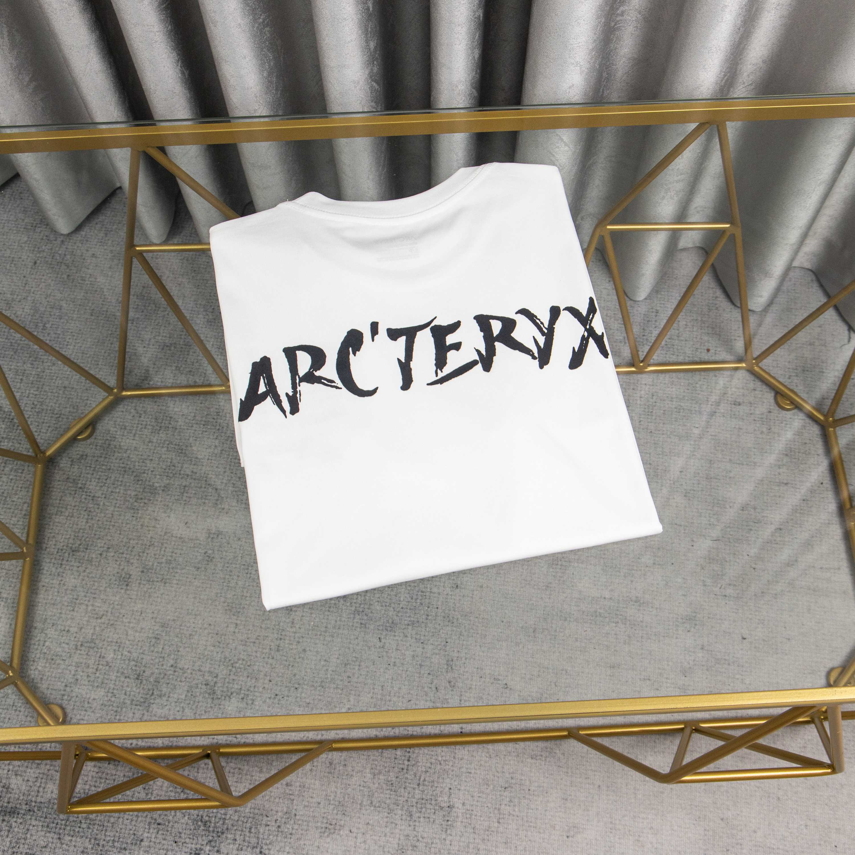 LuxluxHouse Best Quality Clothes T-shirt Arcteryx
