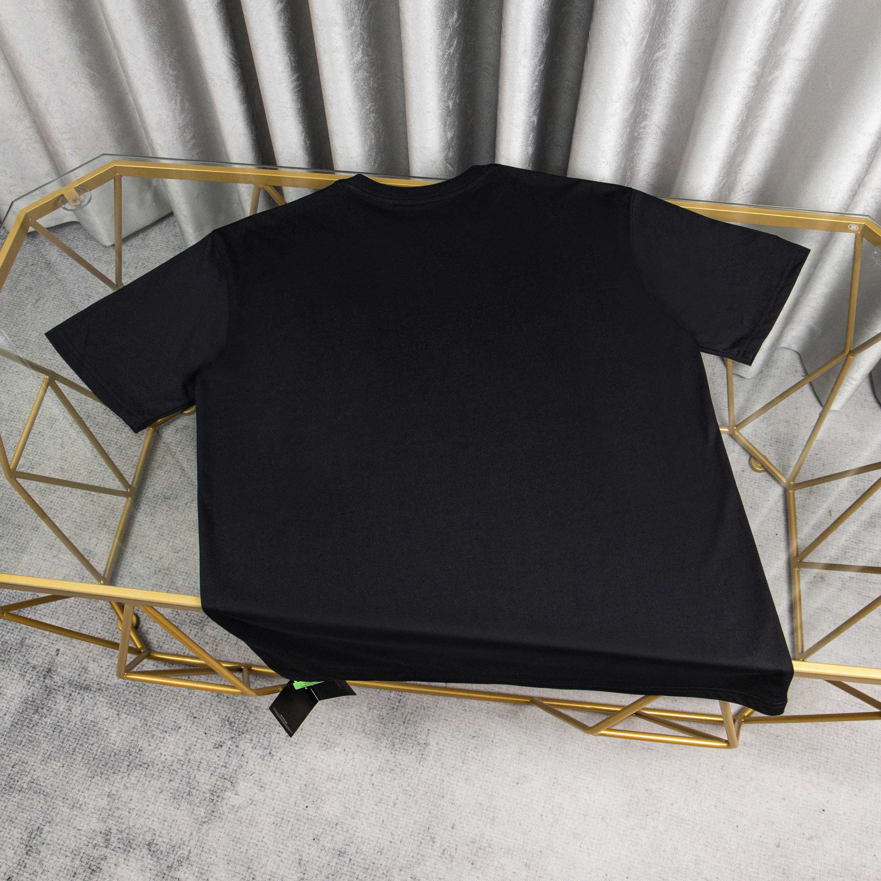 LuxluxHouse Best Quality Clothes T-shirt Arcteryx