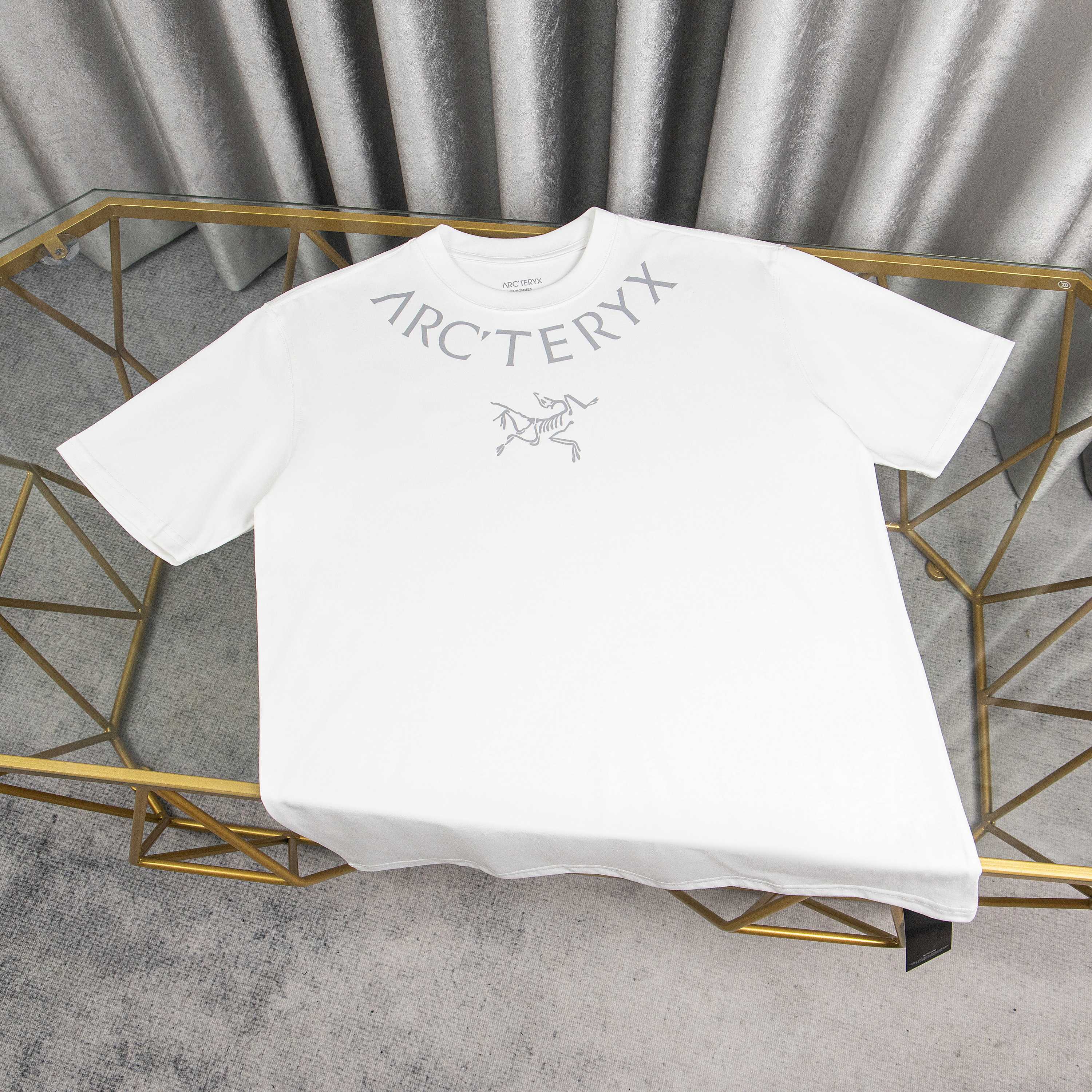 LuxluxHouse Best Quality Clothes T-shirt Arcteryx