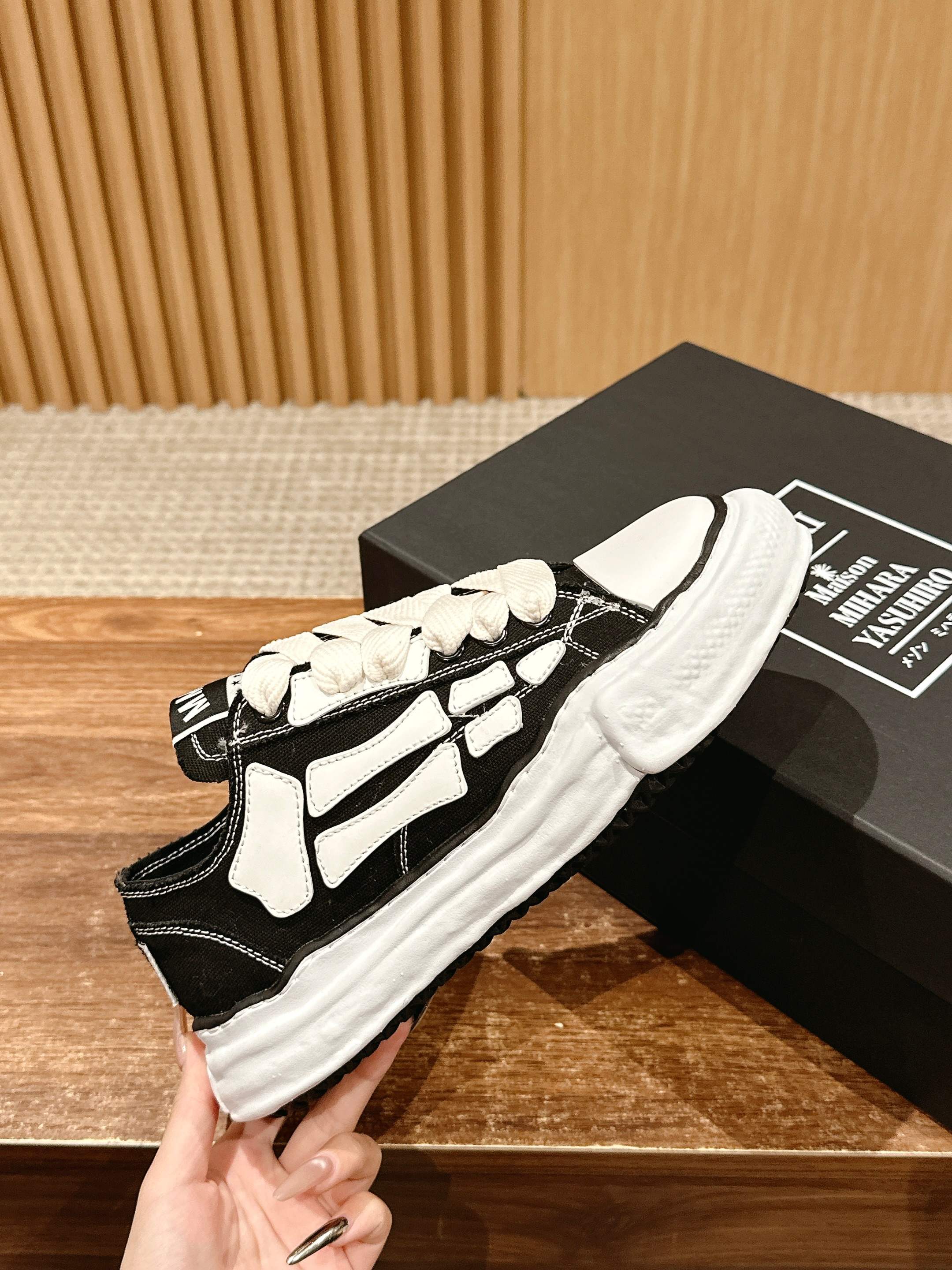 LuxluxHouse Best Quality Shoes Women Shoes Amiri