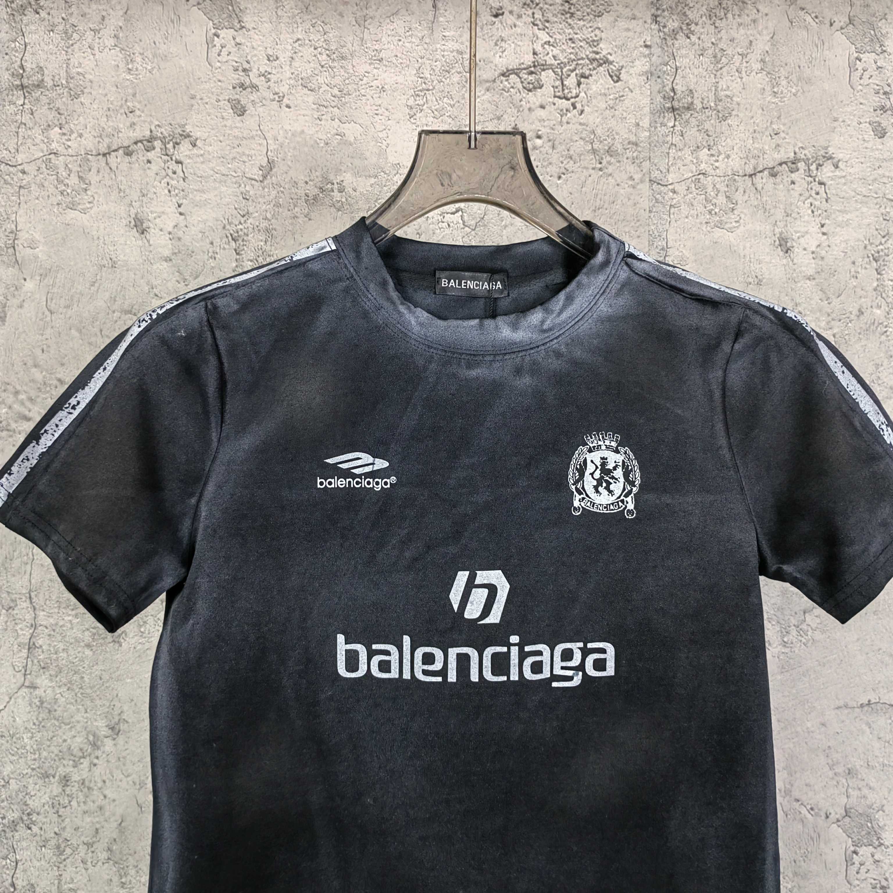 LuxluxHouse Best Quality Clothes Balenciaga T-shirt