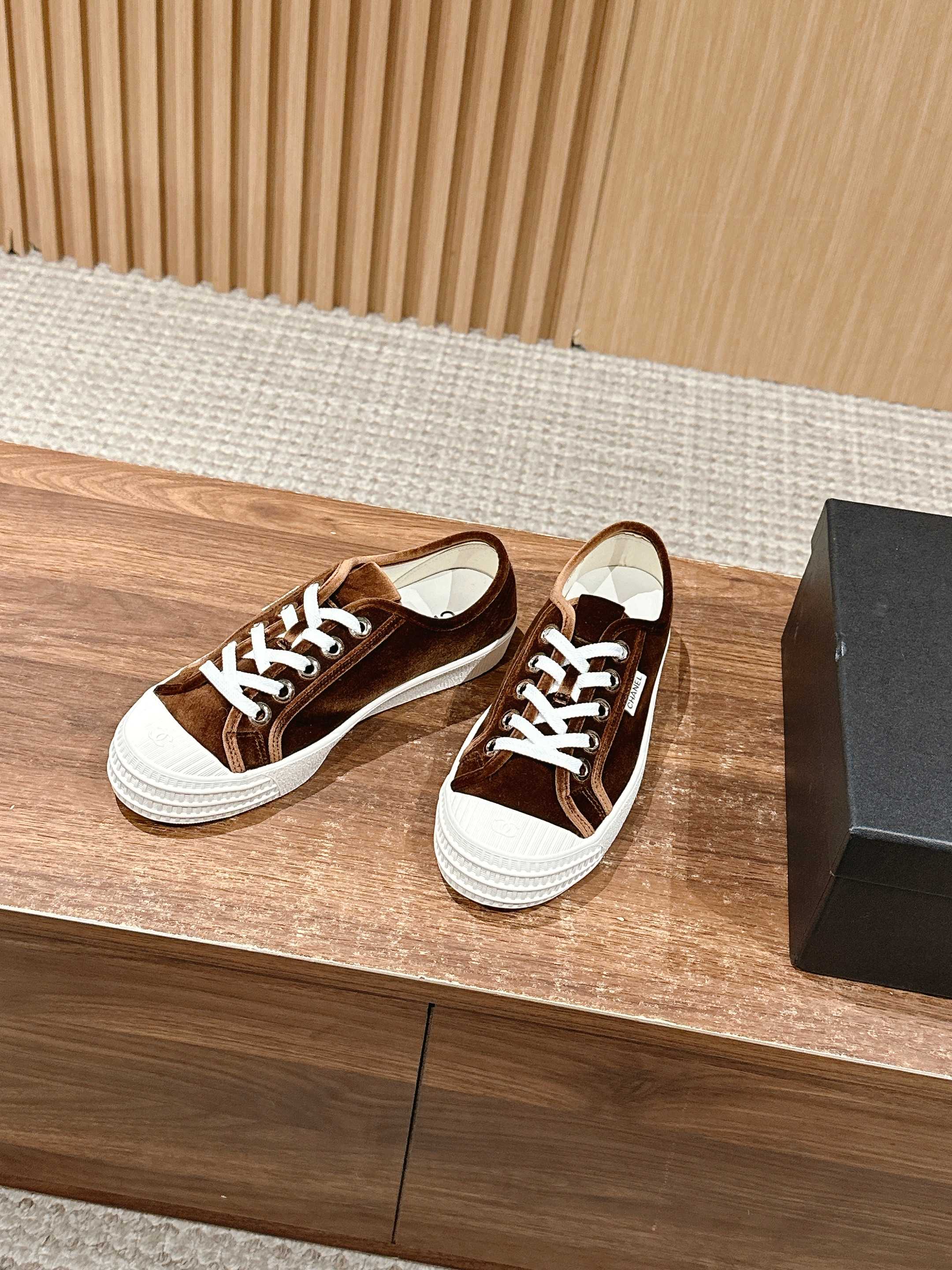 LuxluxHouse Best Quality Chanel Women Shoes