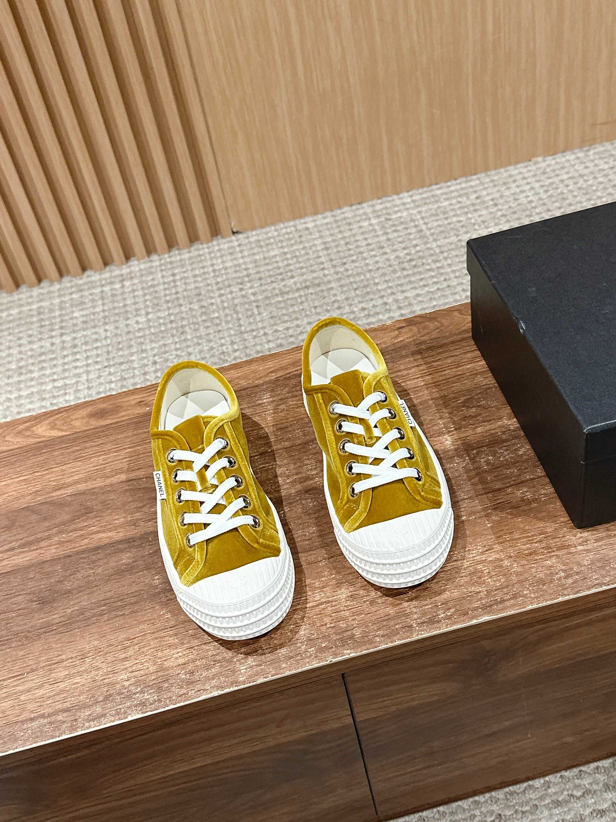 LuxluxHouse Best Quality Chanel Women Shoes