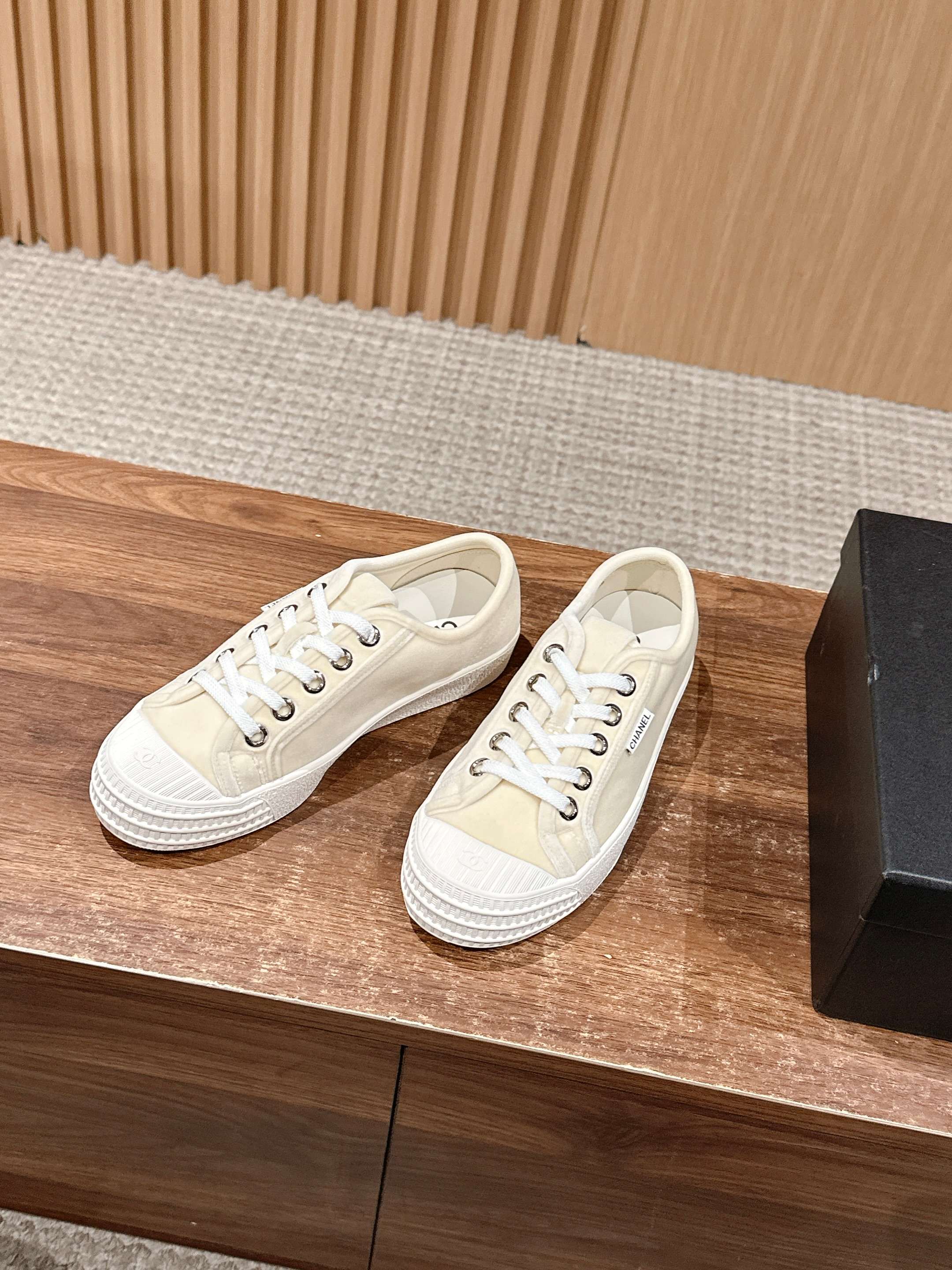 LuxluxHouse Best Quality Chanel Women Shoes