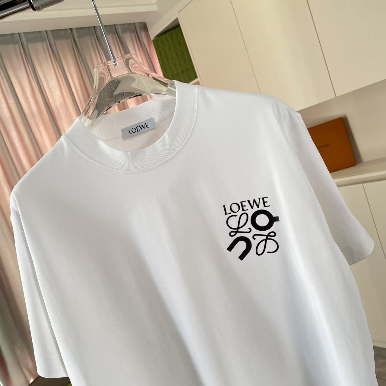 LuxluxHouse Best Quality Clothes T-shirt Loewe