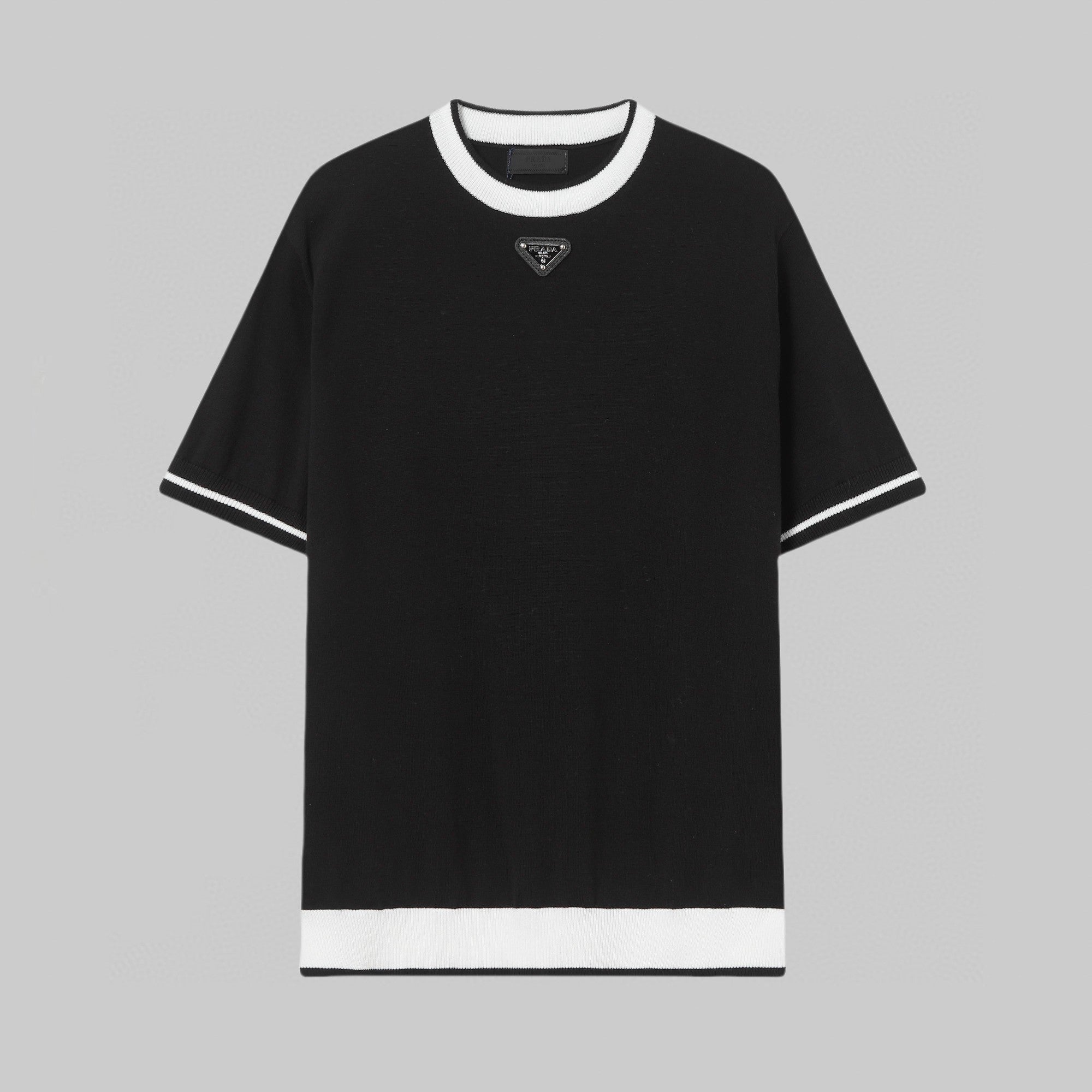 LuxluxHouse Best Quality Clothes T-shirt Prada