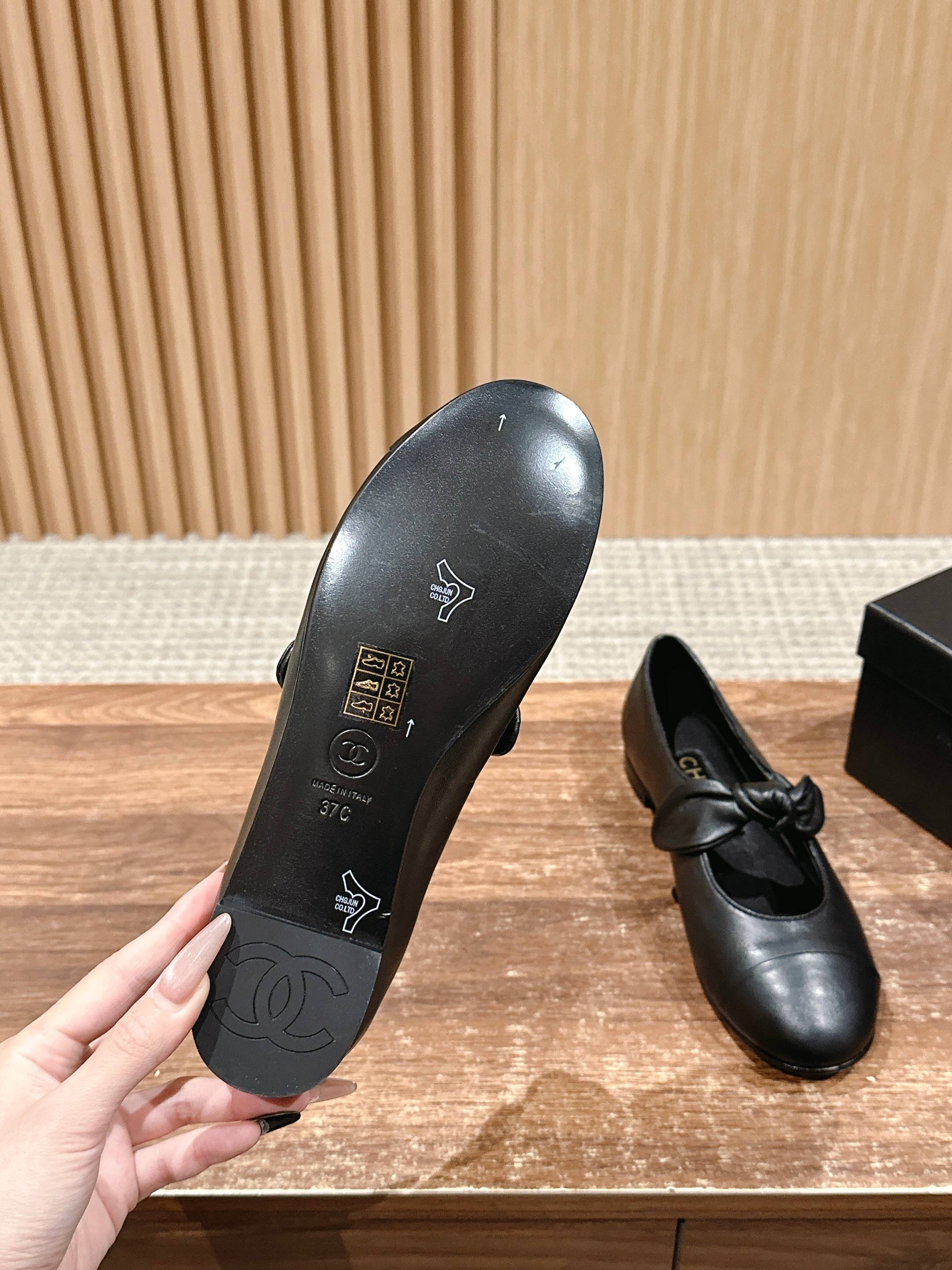 LuxluxHouse Best Quality Chanel Women Shoes