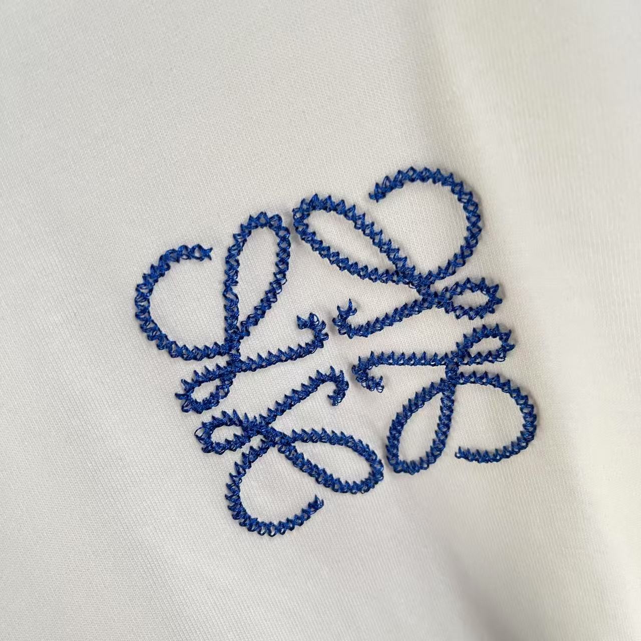 LuxluxHouse Best Quality Clothes T-shirt Loewe