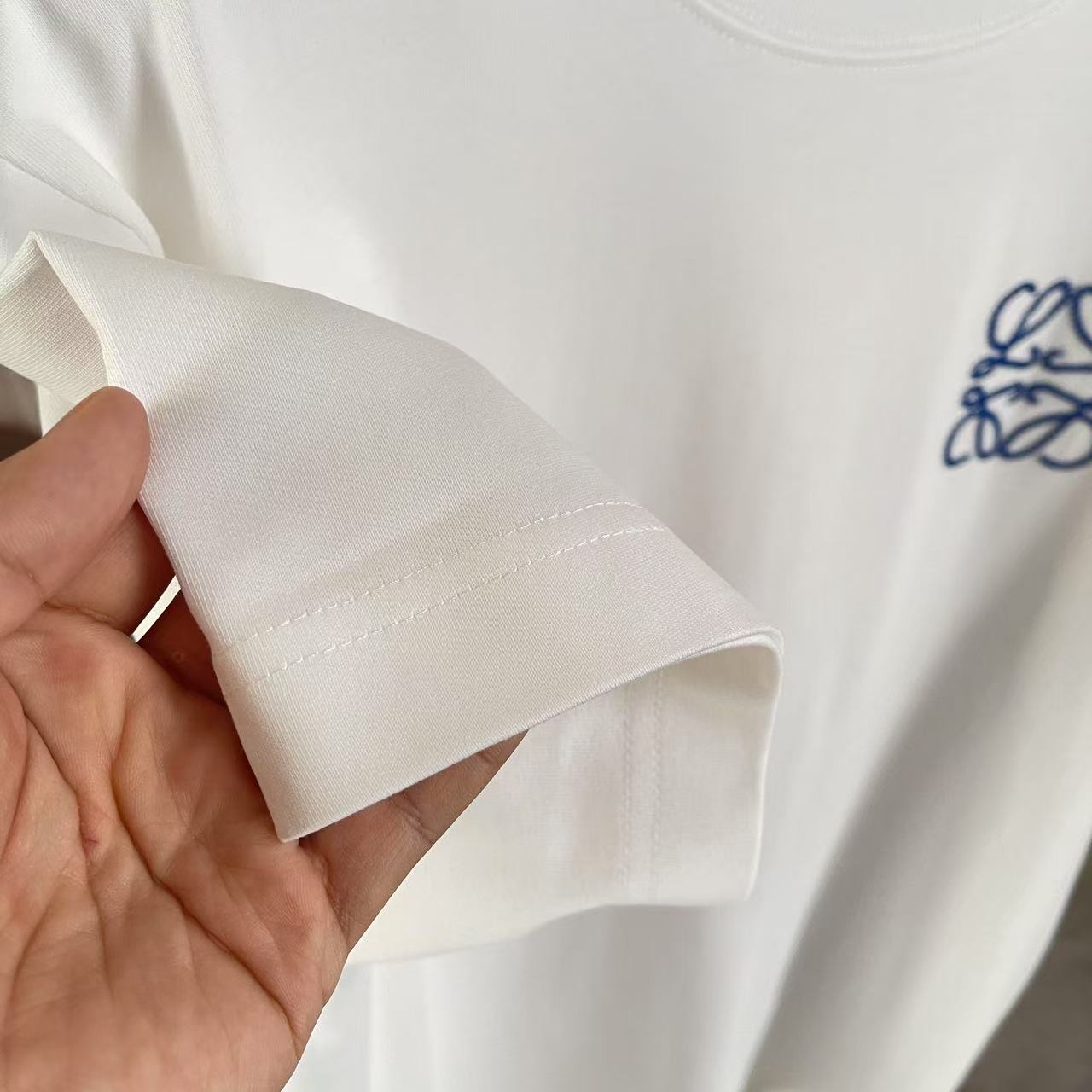 LuxluxHouse Best Quality Clothes T-shirt Loewe