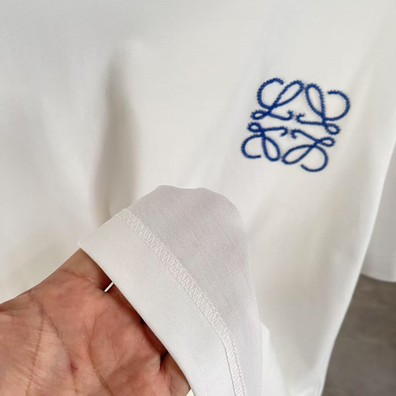 LuxluxHouse Best Quality Clothes T-shirt Loewe