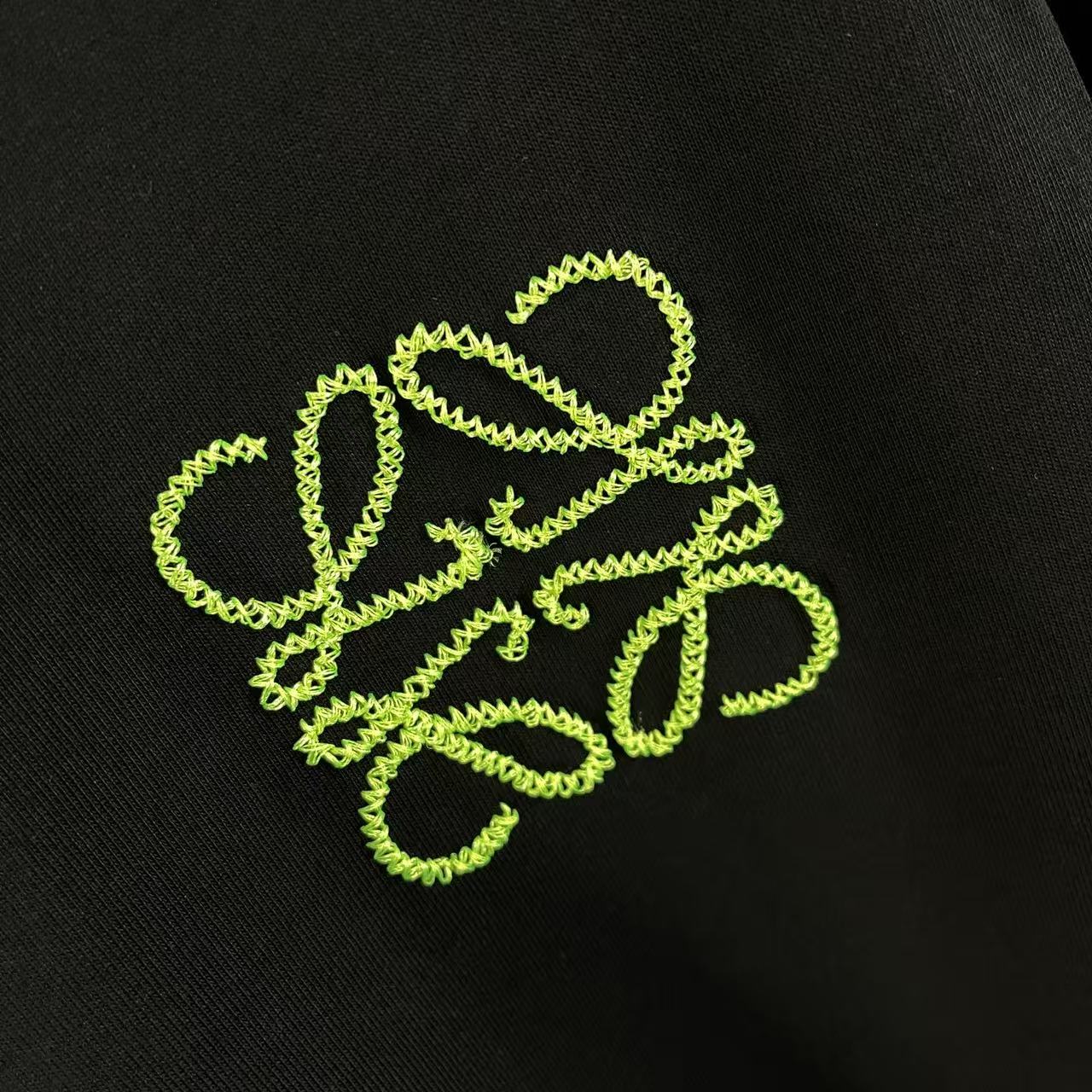 LuxluxHouse Best Quality Clothes T-shirt Loewe