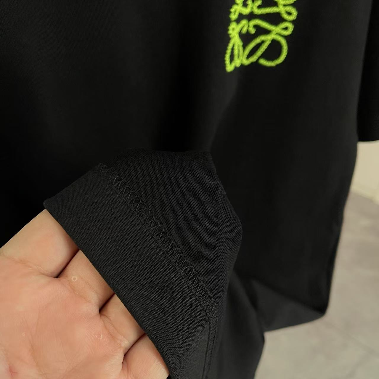 LuxluxHouse Best Quality Clothes T-shirt Loewe