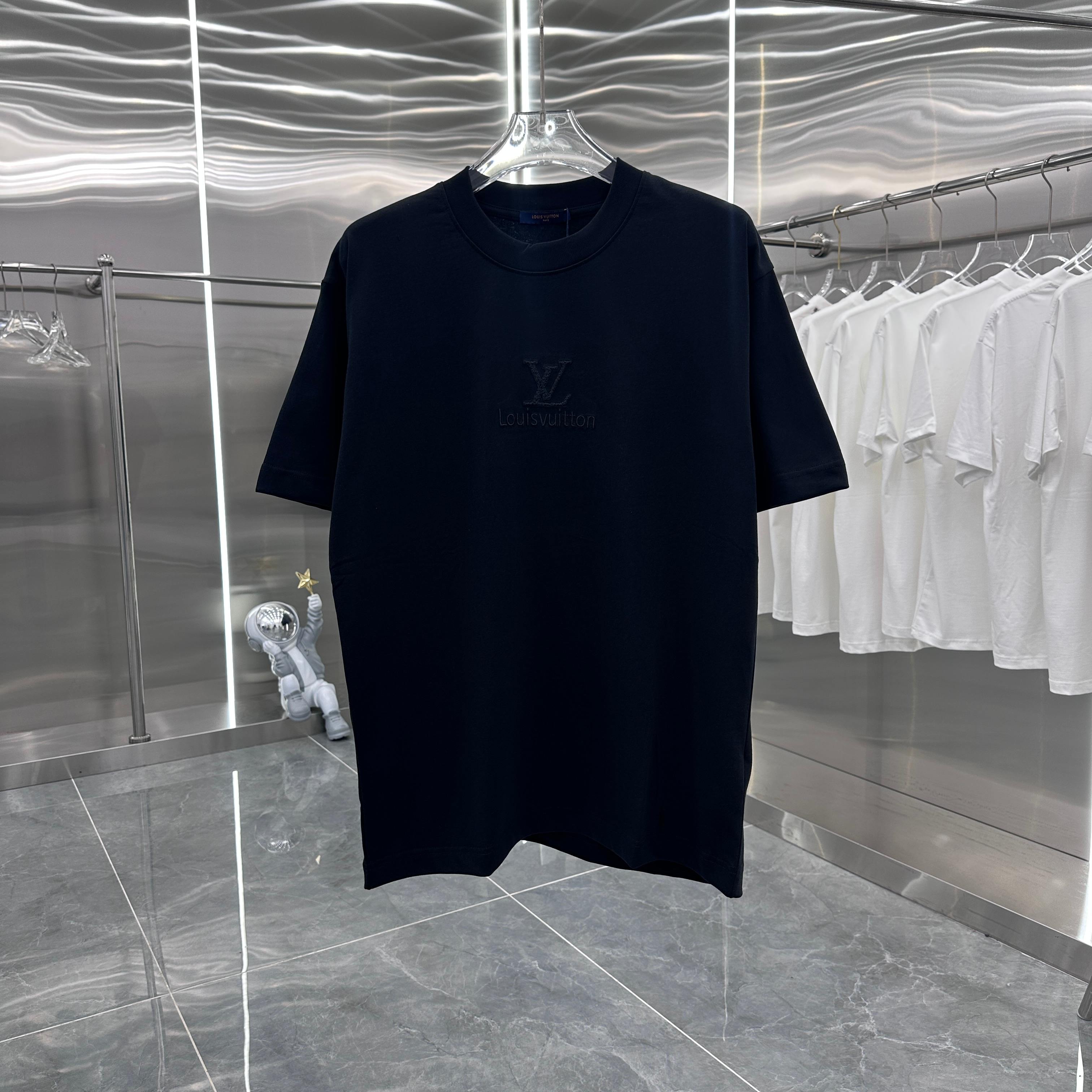 LuxluxHouse Best Quality Clothes T-shirt Louis Vuitton
