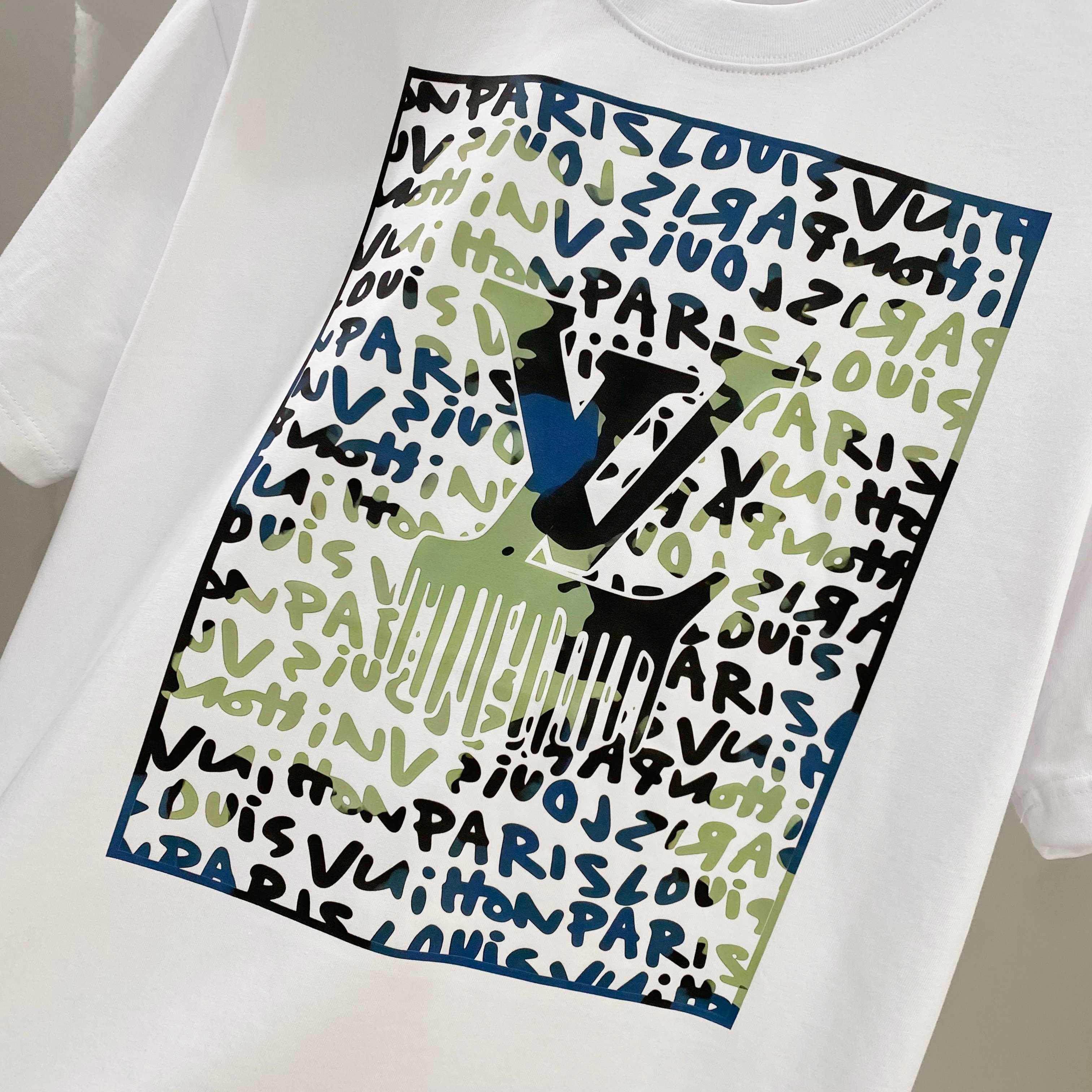 LuxluxHouse Best Quality Clothes T-shirt Louis Vuitton