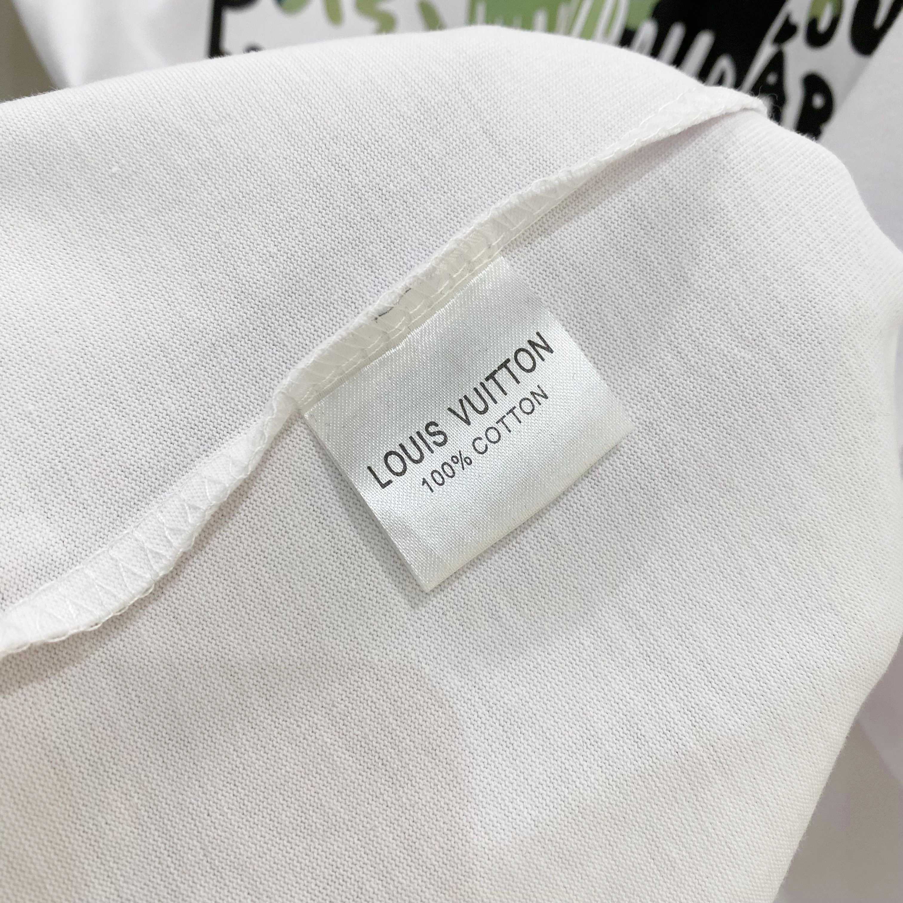 LuxluxHouse Best Quality Clothes T-shirt Louis Vuitton