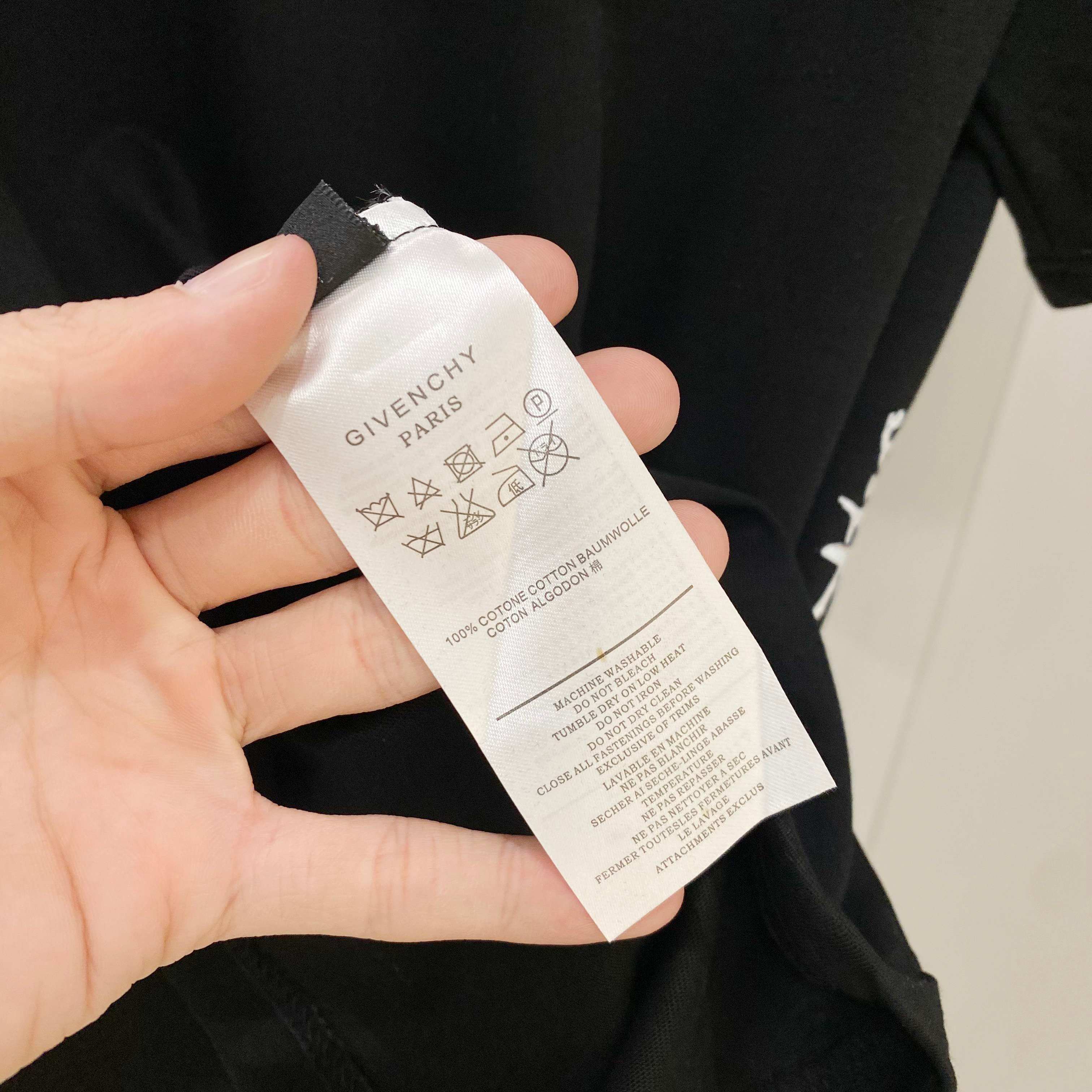 LuxluxHouse Best Quality Clothes Givenchy T-shirt