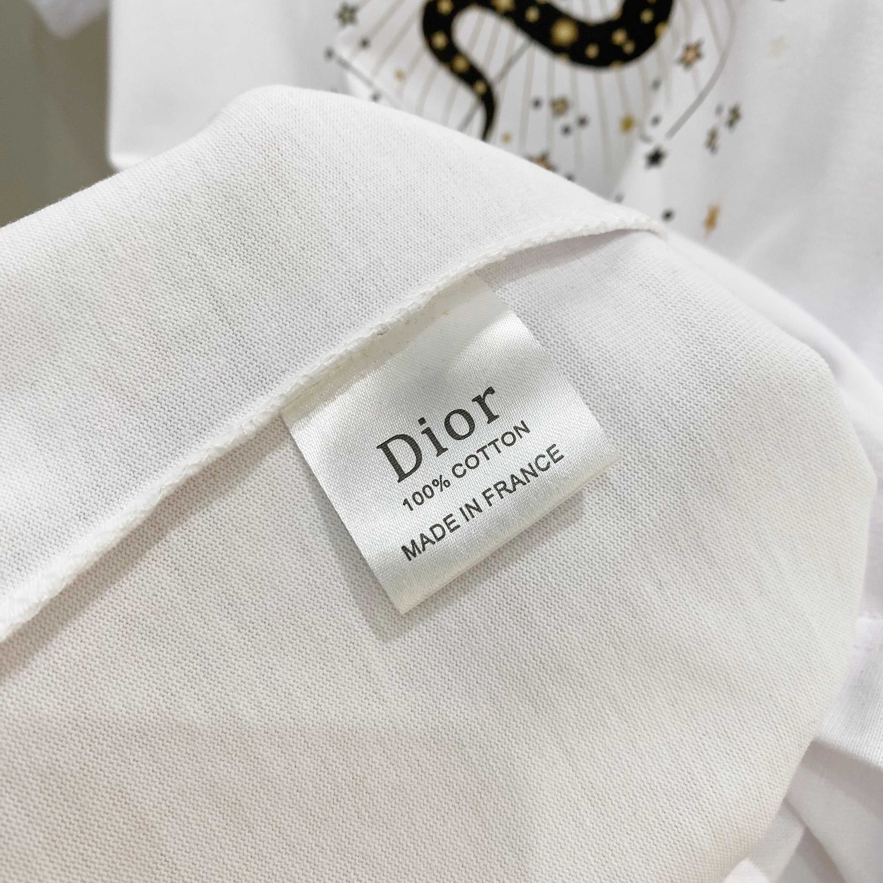 LuxluxHouse Best Quality Clothes T-shirt Dior