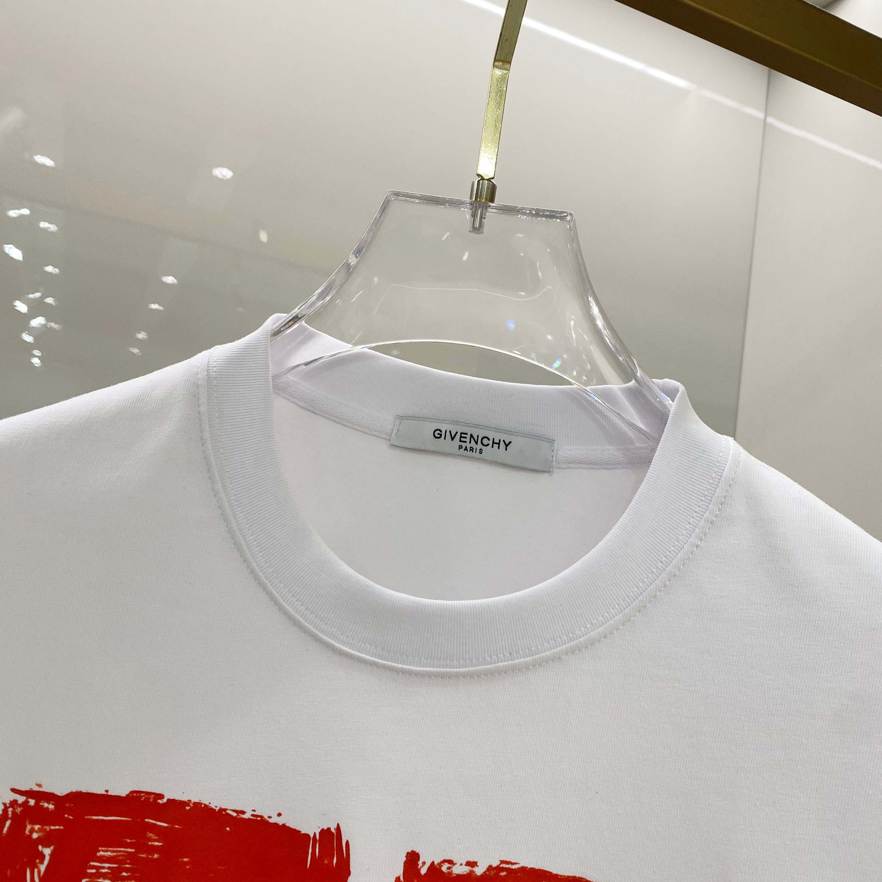 LuxluxHouse Best Quality Clothes Givenchy T-shirt