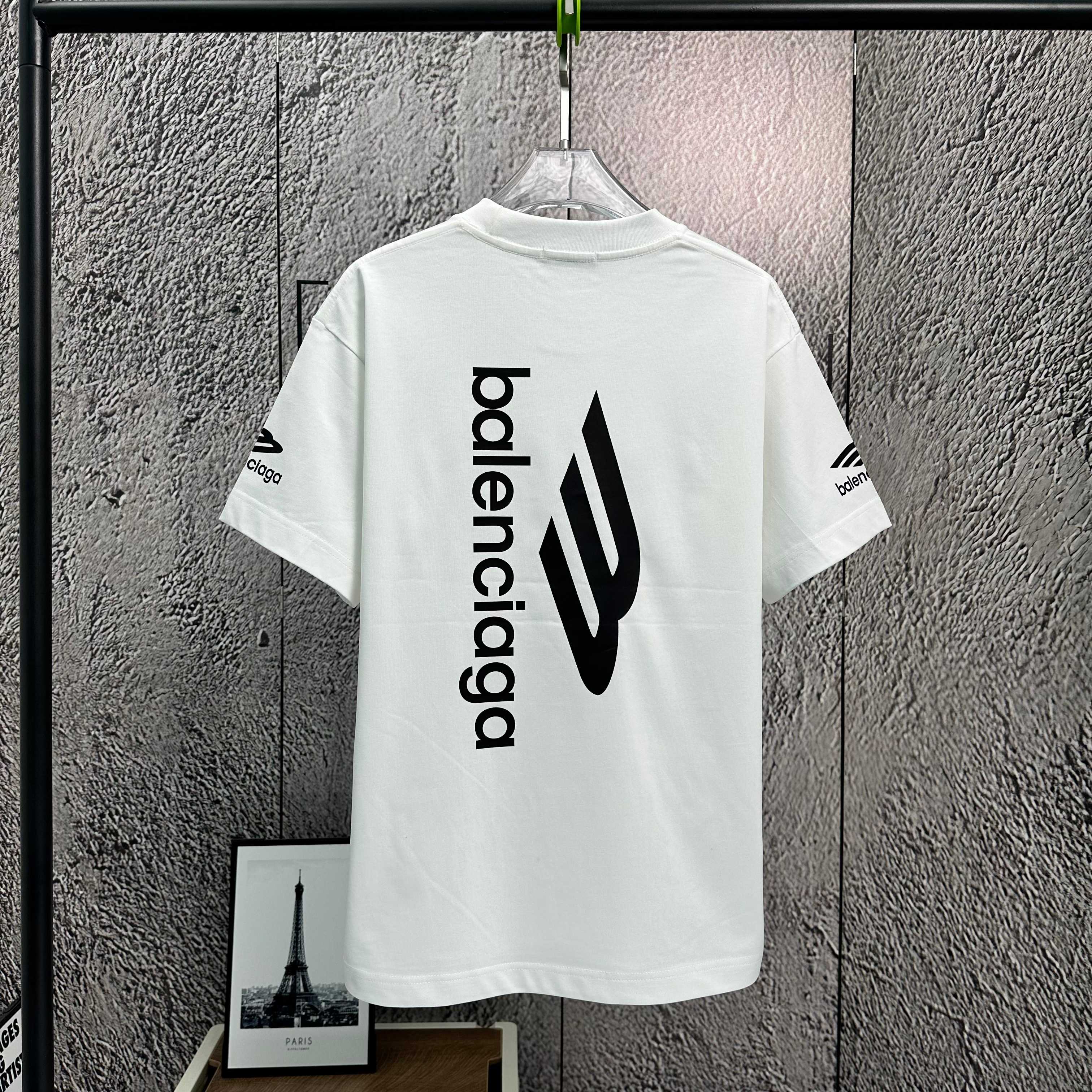 LuxluxHouse Best Quality Clothes Balenciaga T-shirt