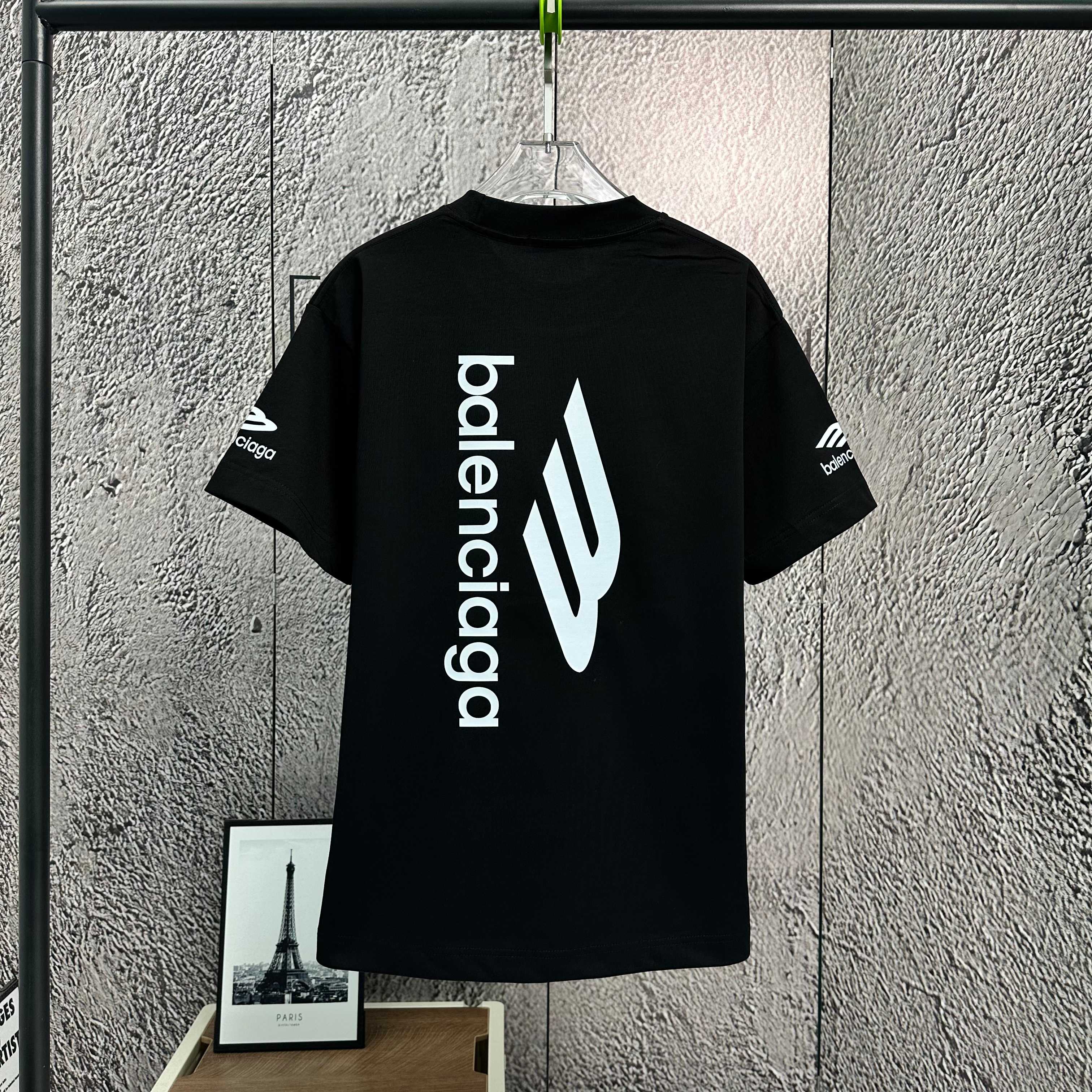 LuxluxHouse Best Quality Clothes Balenciaga T-shirt