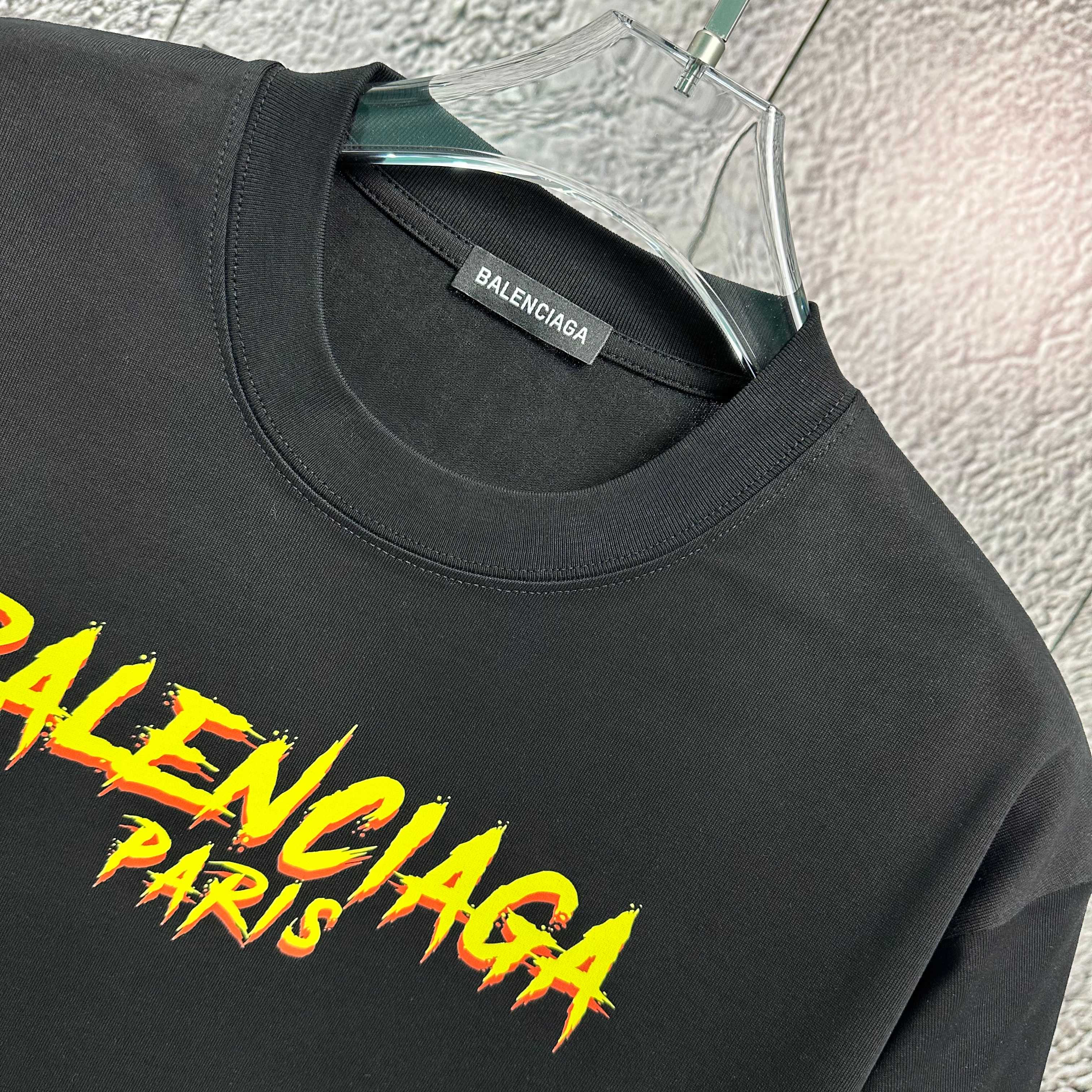 LuxluxHouse Best Quality Clothes Balenciaga T-shirt