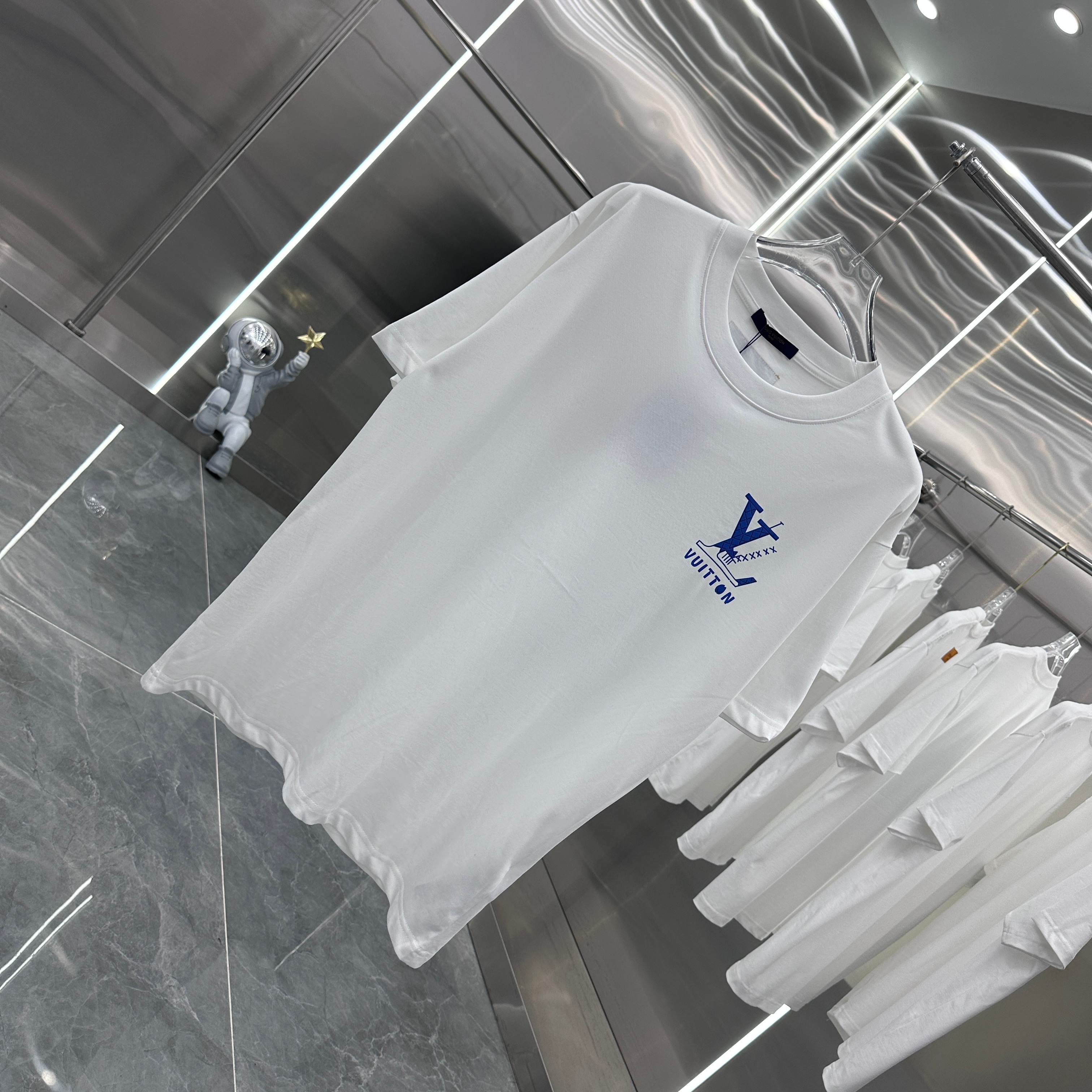 LuxluxHouse Best Quality Clothes T-shirt Louis Vuitton