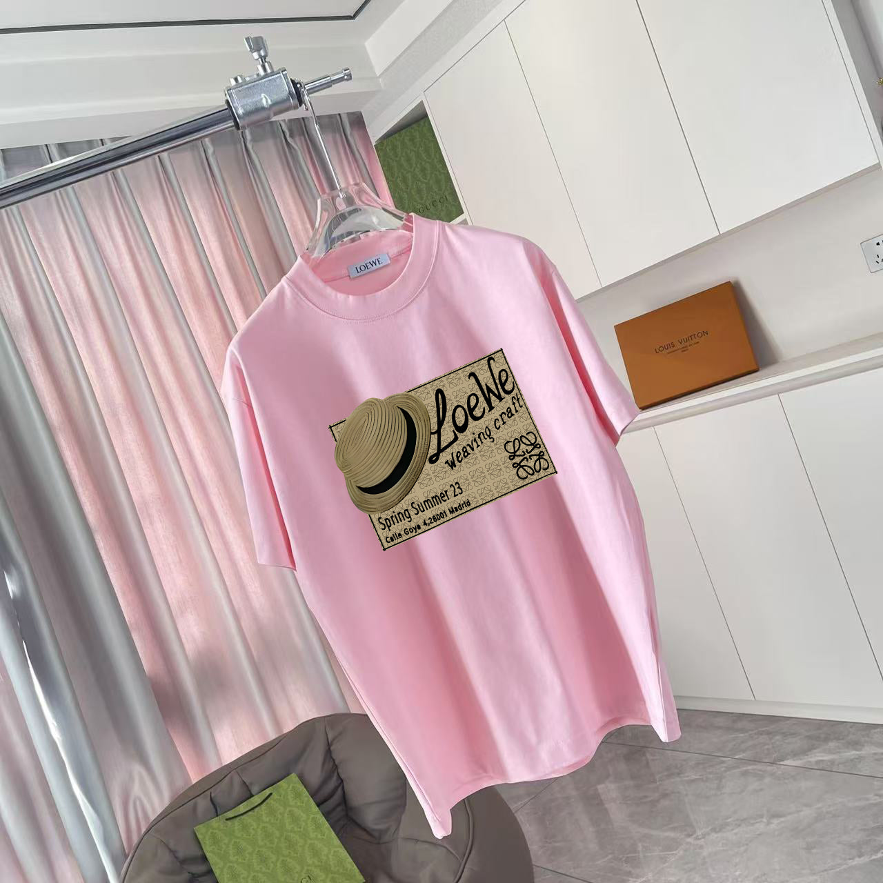 LuxluxHouse Best Quality Clothes T-shirt Loewe