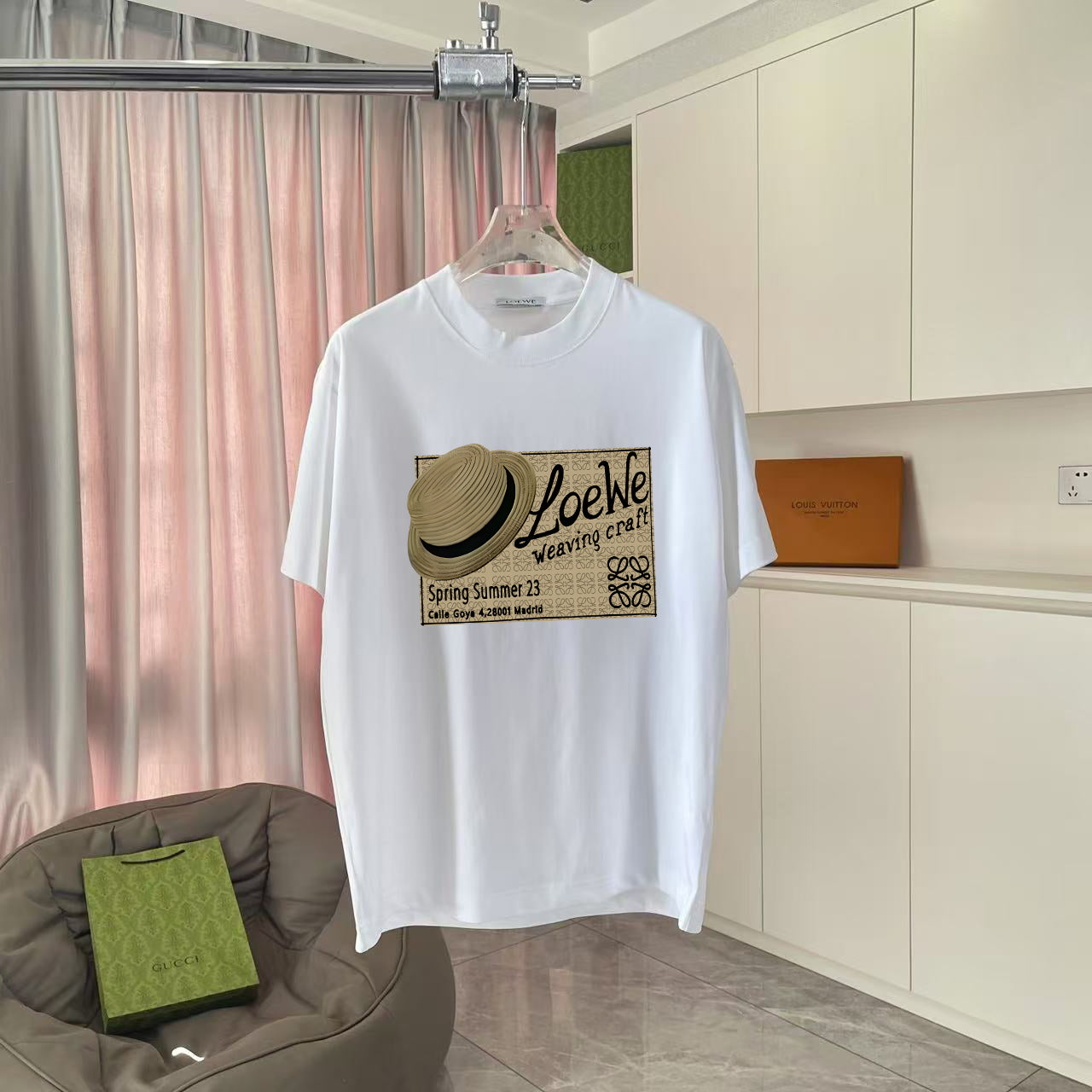 LuxluxHouse Best Quality Clothes T-shirt Loewe