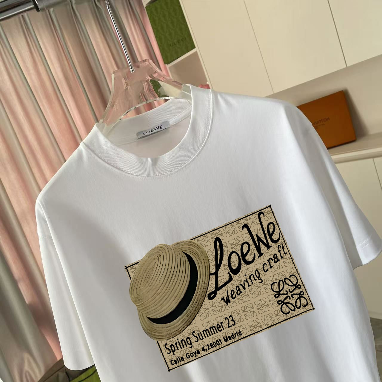 LuxluxHouse Best Quality Clothes T-shirt Loewe