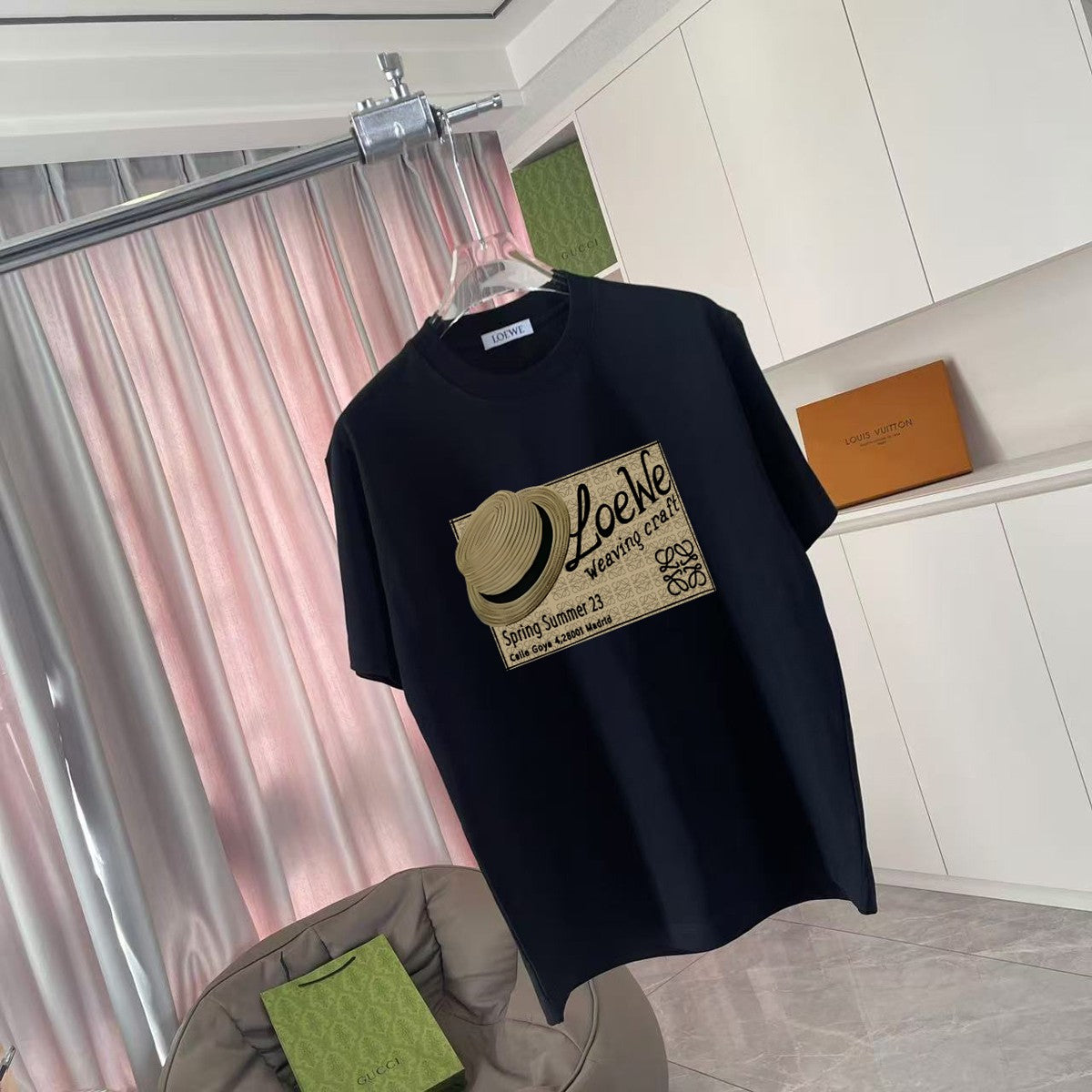 LuxluxHouse Best Quality Clothes T-shirt Loewe