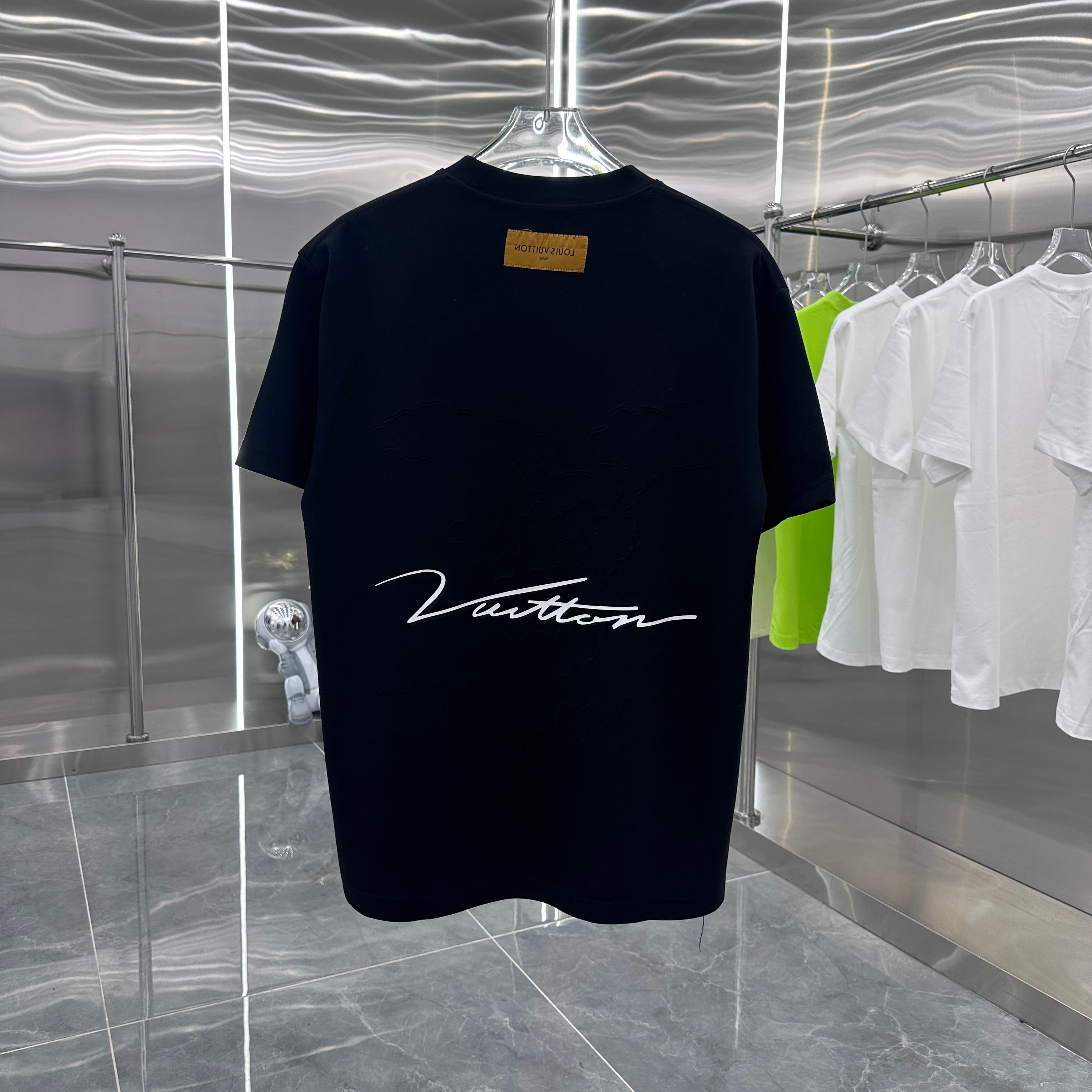 LuxluxHouse Best Quality Clothes T-shirt Louis Vuitton