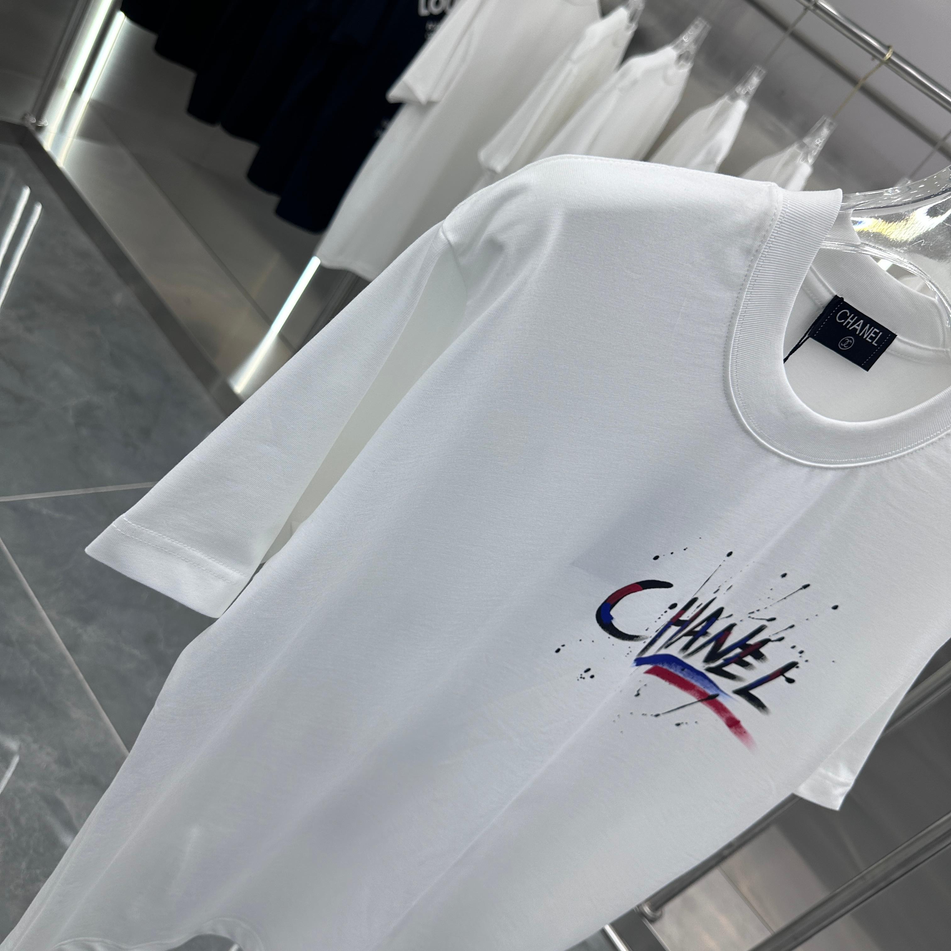 LuxluxHouse Best Quality Clothes T-shirt Chanel & Maison Margiela
