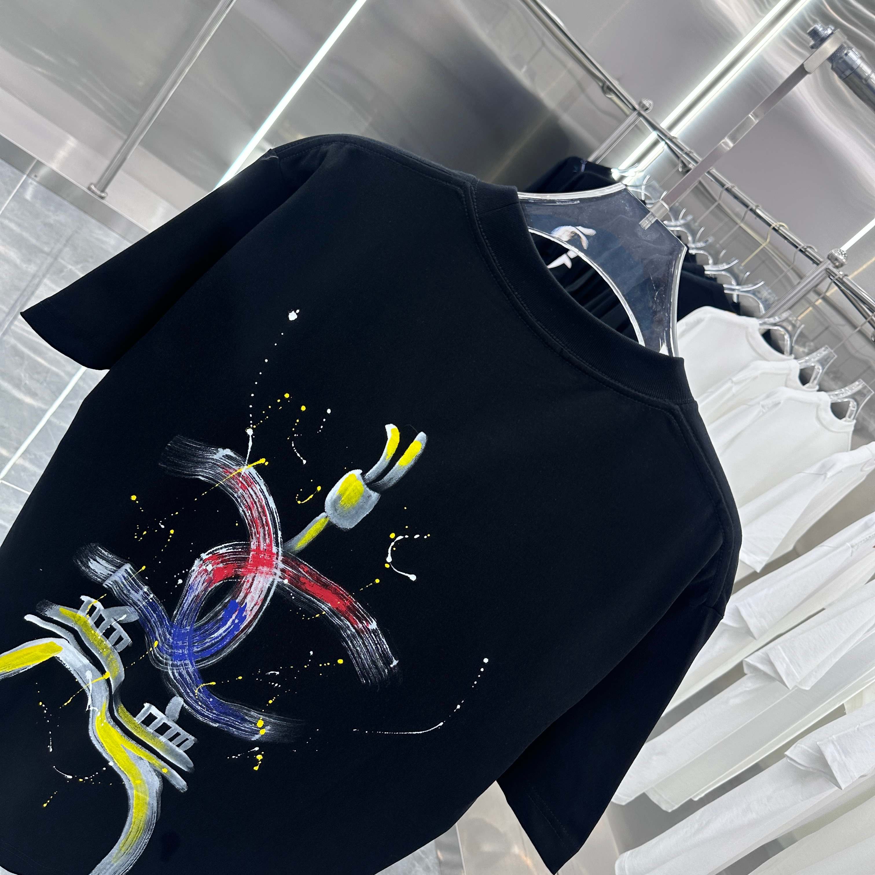 LuxluxHouse Best Quality Clothes T-shirt Chanel & Maison Margiela