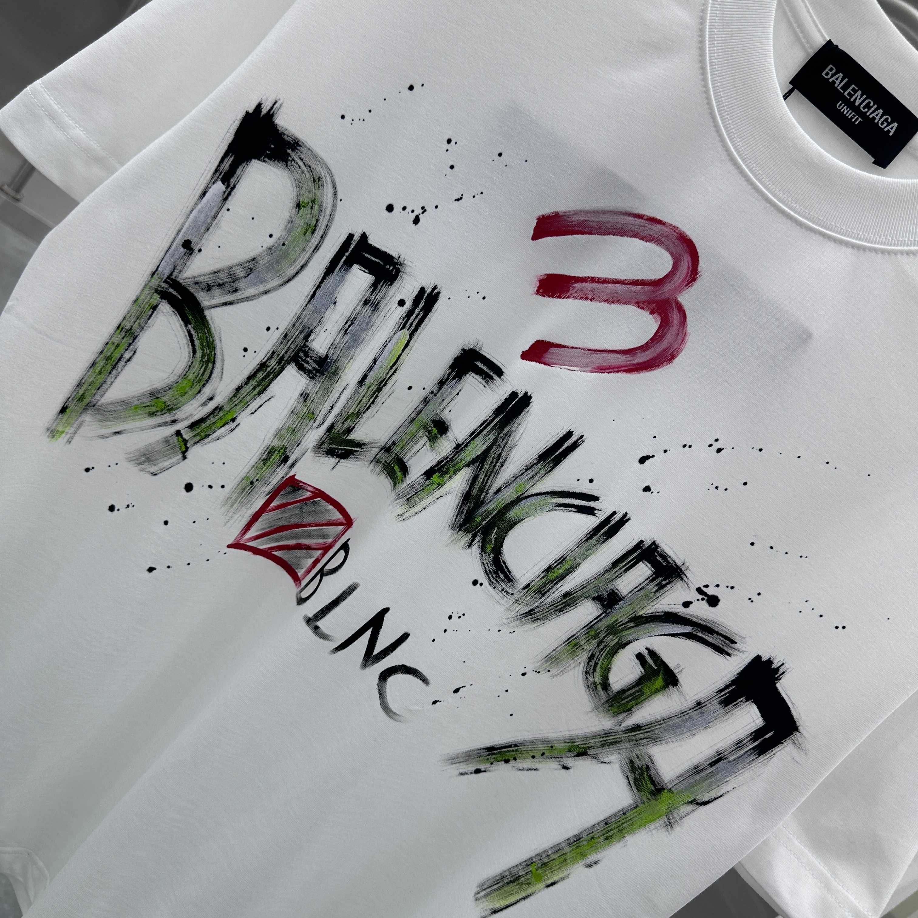 LuxluxHouse Best Quality Clothes Balenciaga T-shirt