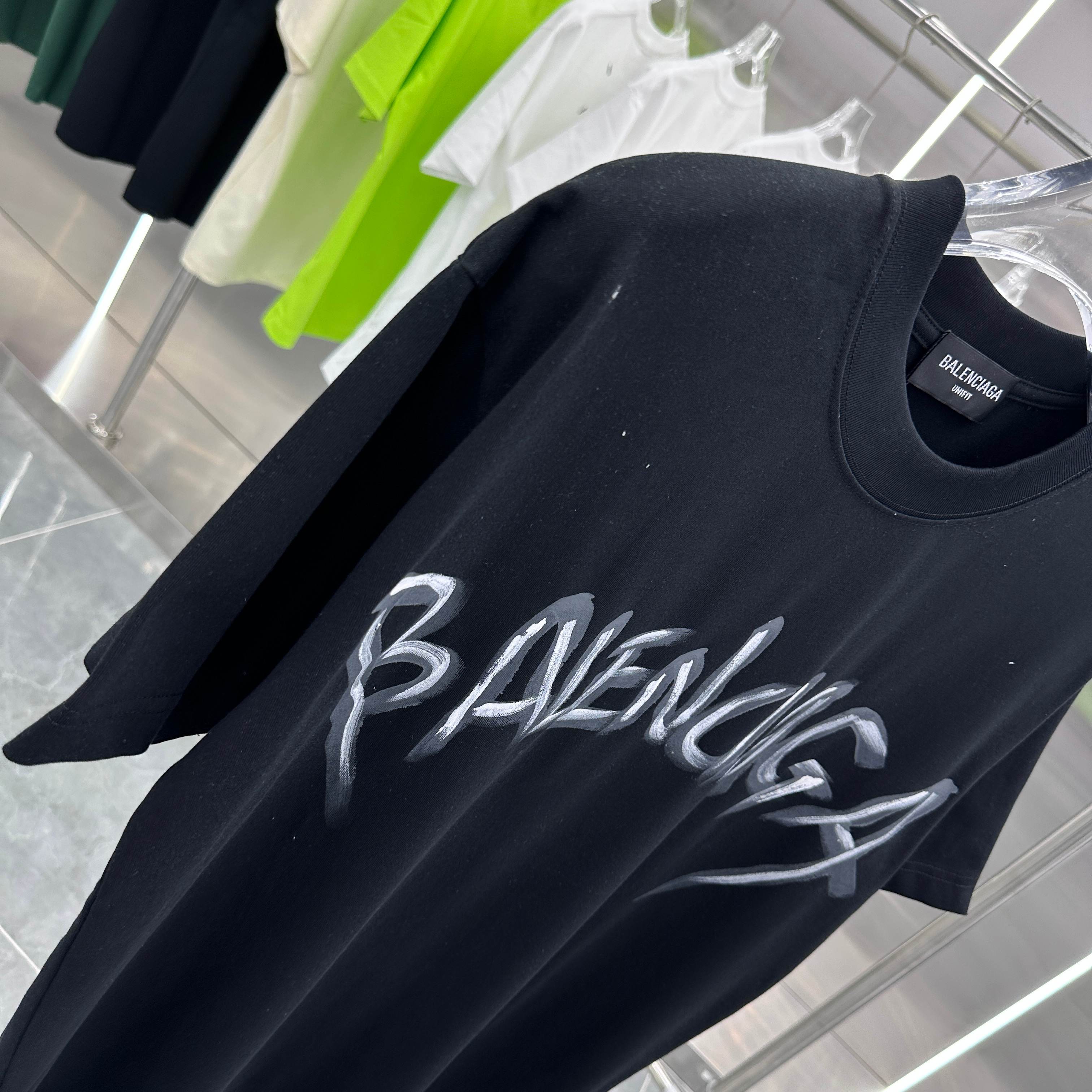 LuxluxHouse Best Quality Clothes Balenciaga T-shirt