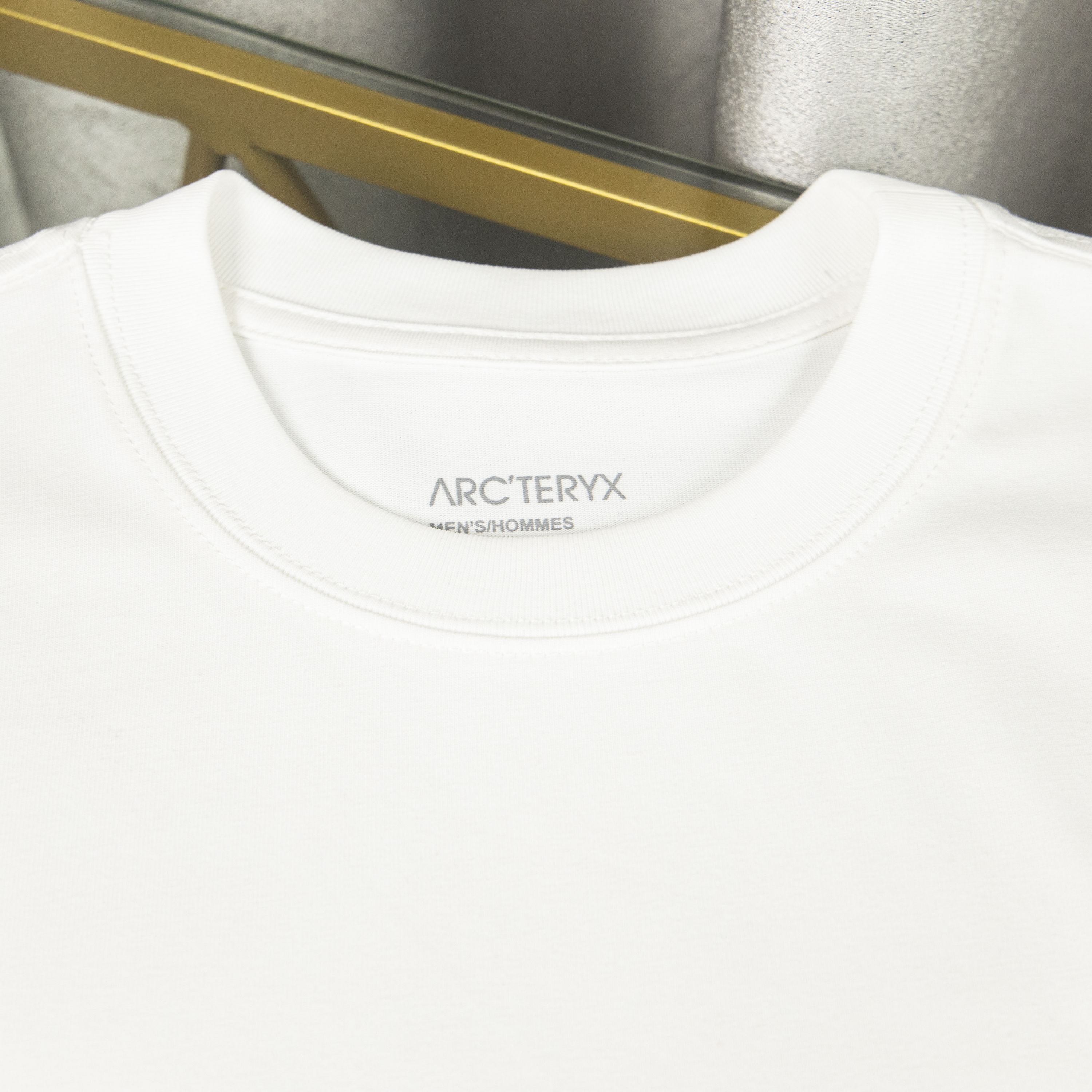LuxluxHouse Best Quality Clothes T-shirt Arcteryx