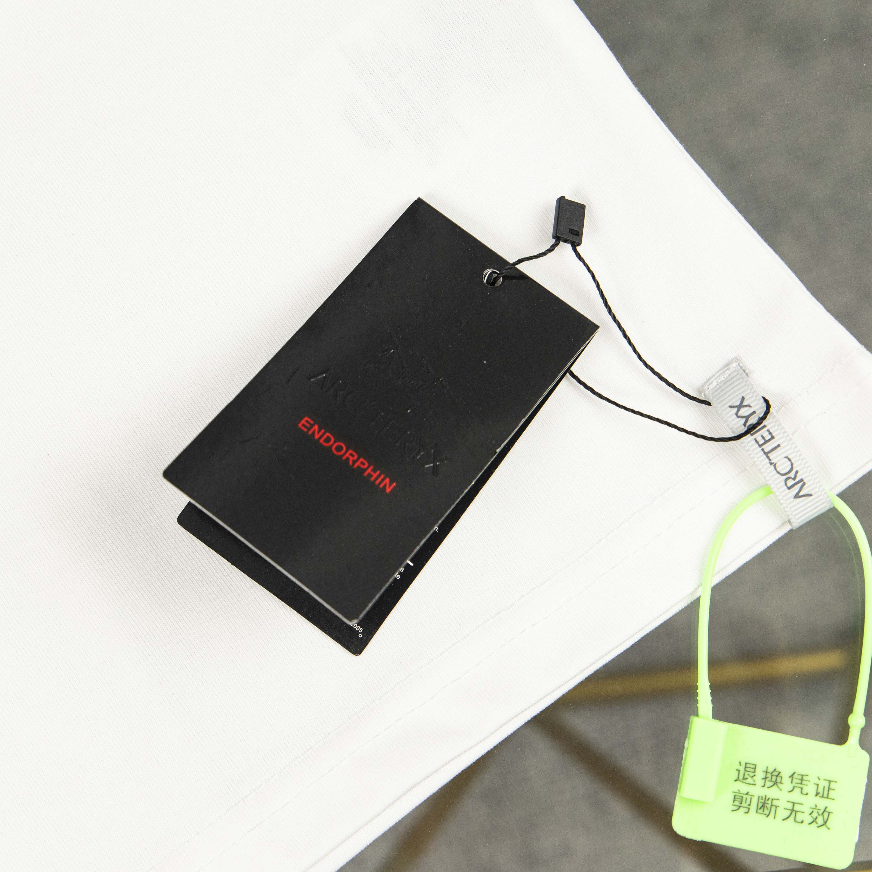 LuxluxHouse Best Quality Clothes T-shirt Arcteryx