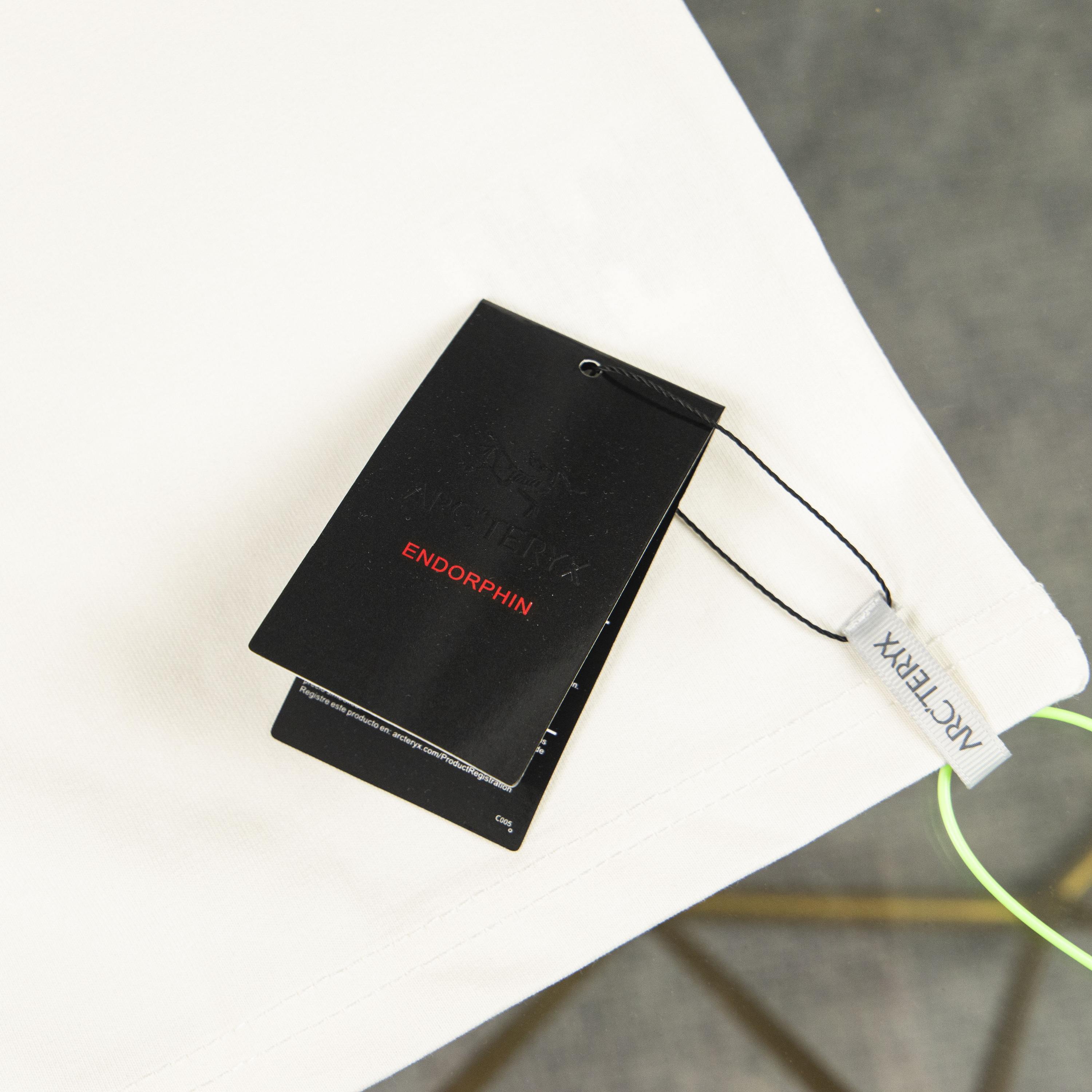 LuxluxHouse Best Quality Clothes T-shirt Arcteryx