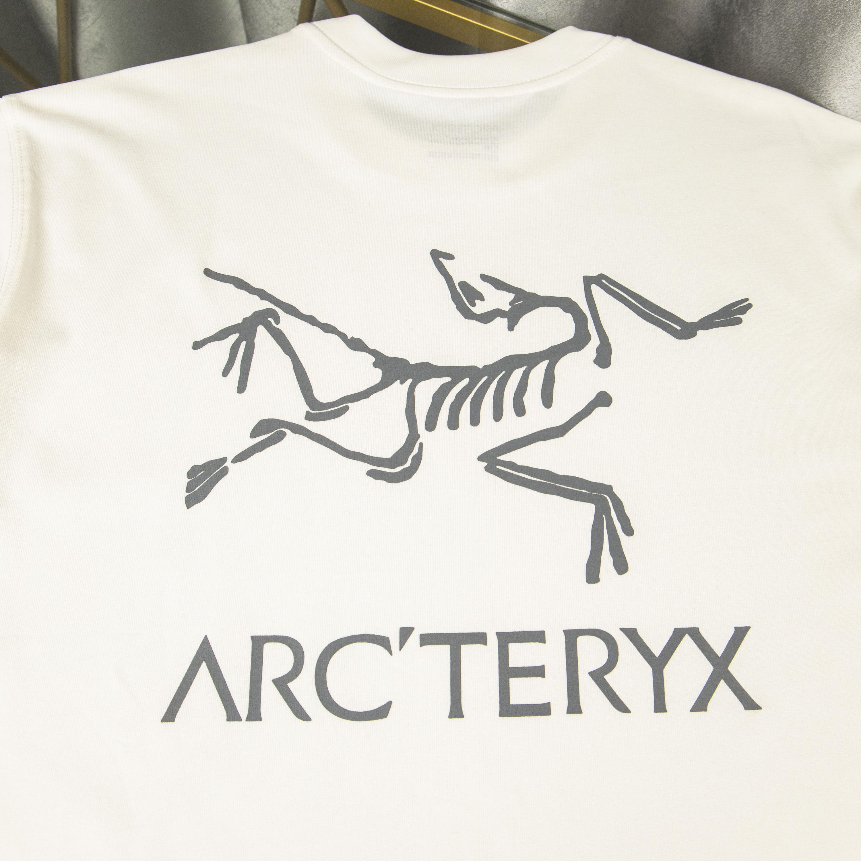 LuxluxHouse Best Quality Clothes T-shirt Arcteryx