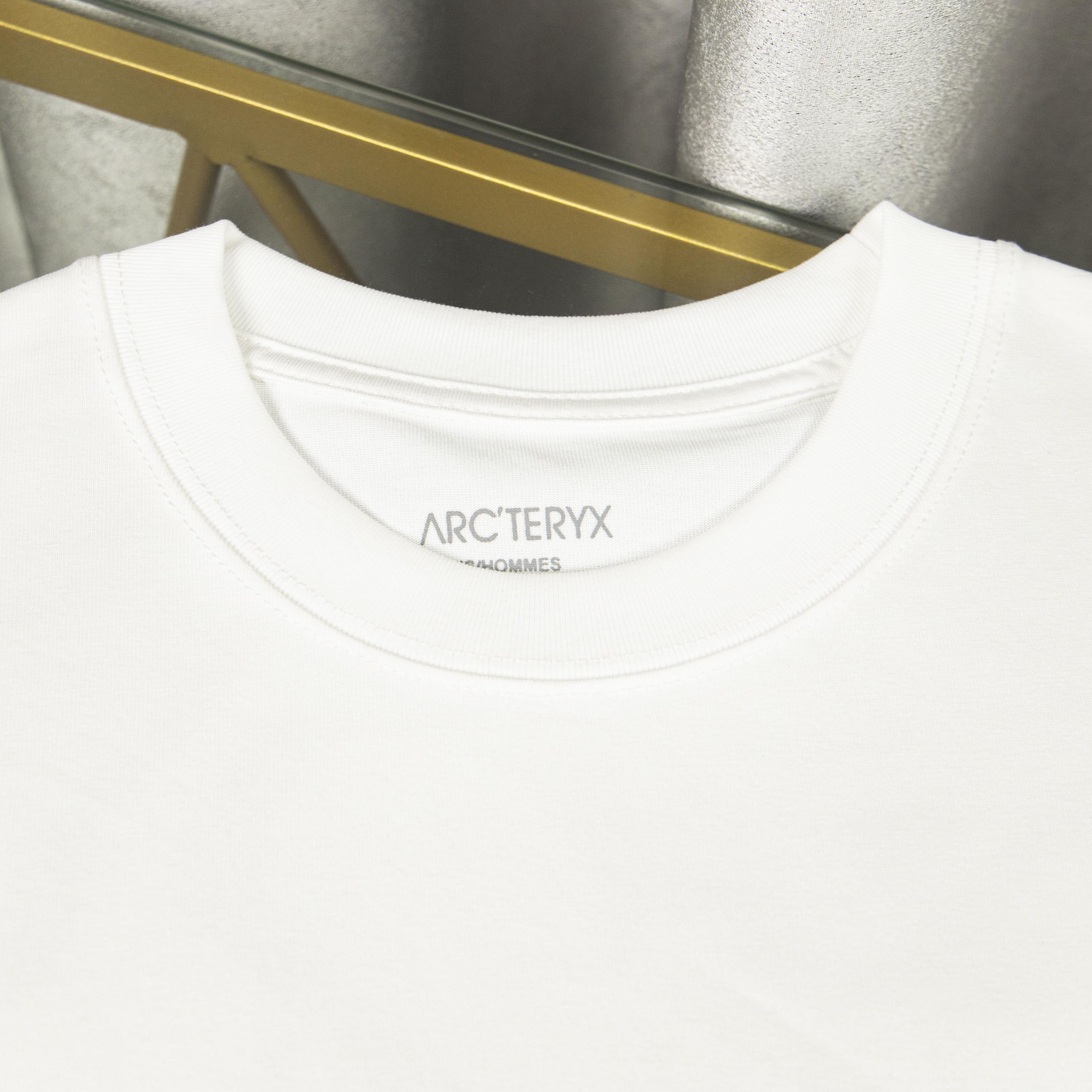 LuxluxHouse Best Quality Clothes T-shirt Arcteryx