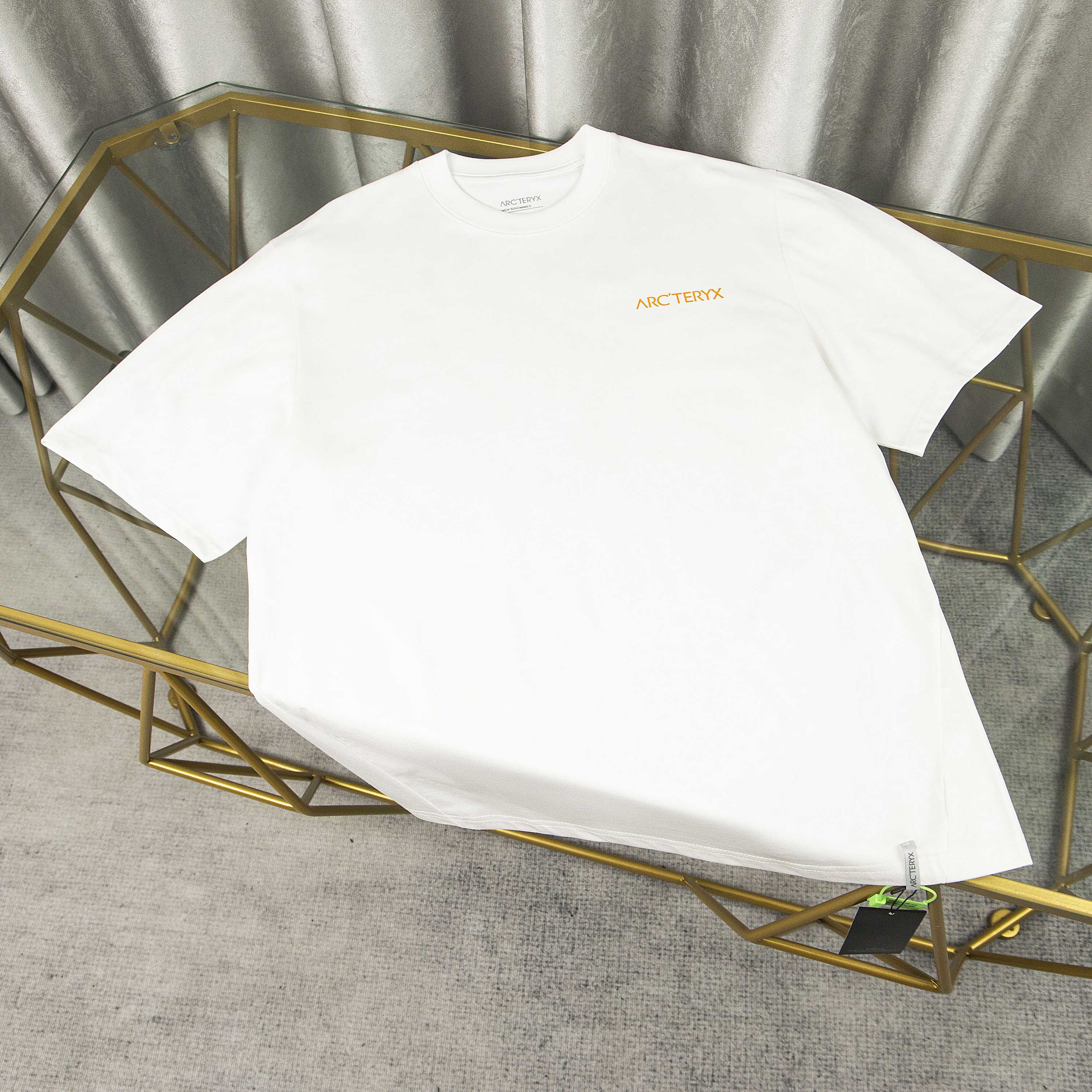 LuxluxHouse Best Quality Clothes T-shirt Arcteryx