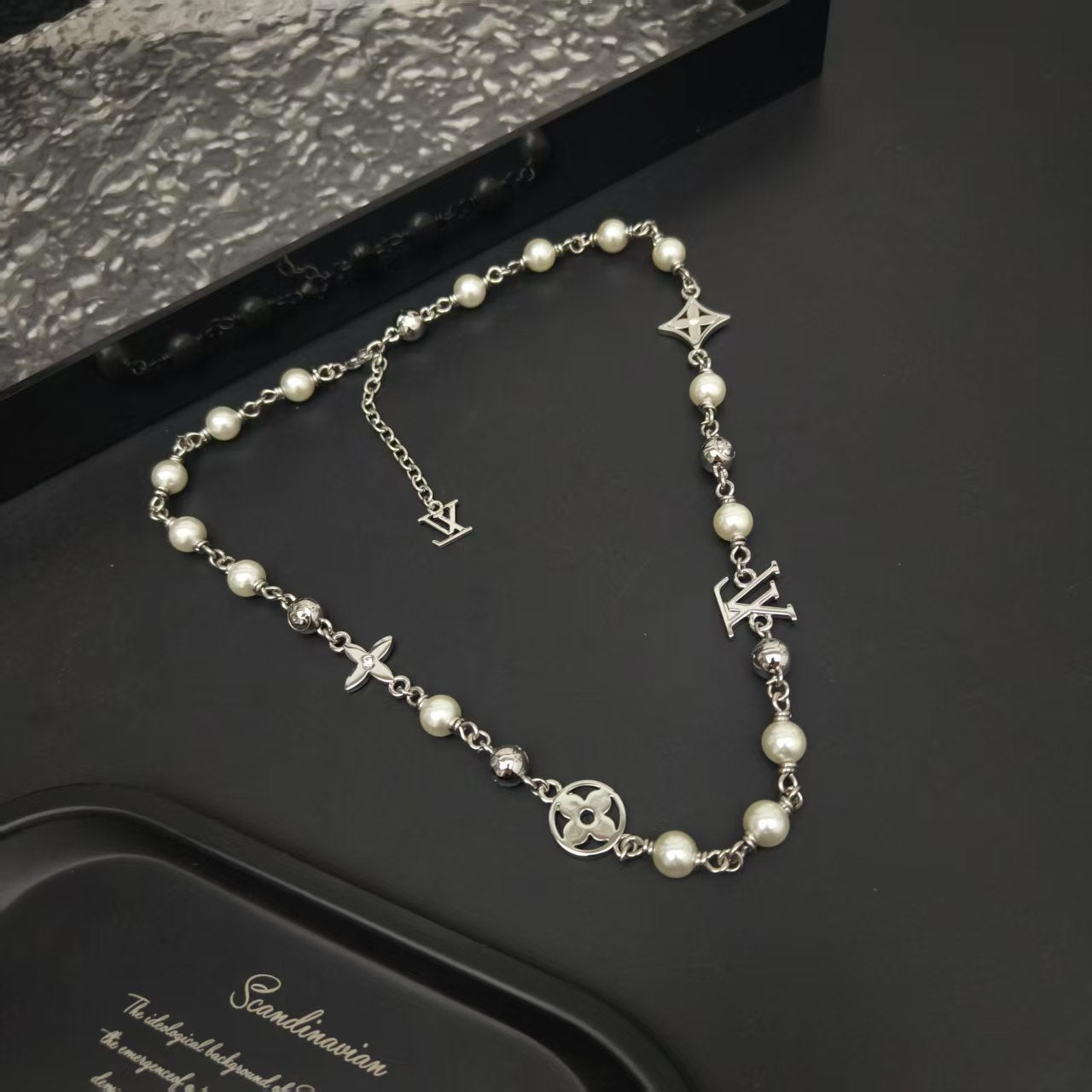 LuxluxHouse Best Quality Accessories Necklace Bracelet Louis Vuitton