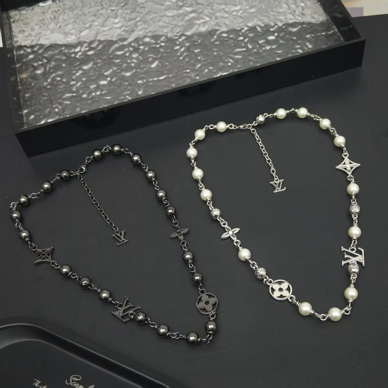 LuxluxHouse Best Quality Accessories Necklace Bracelet Louis Vuitton