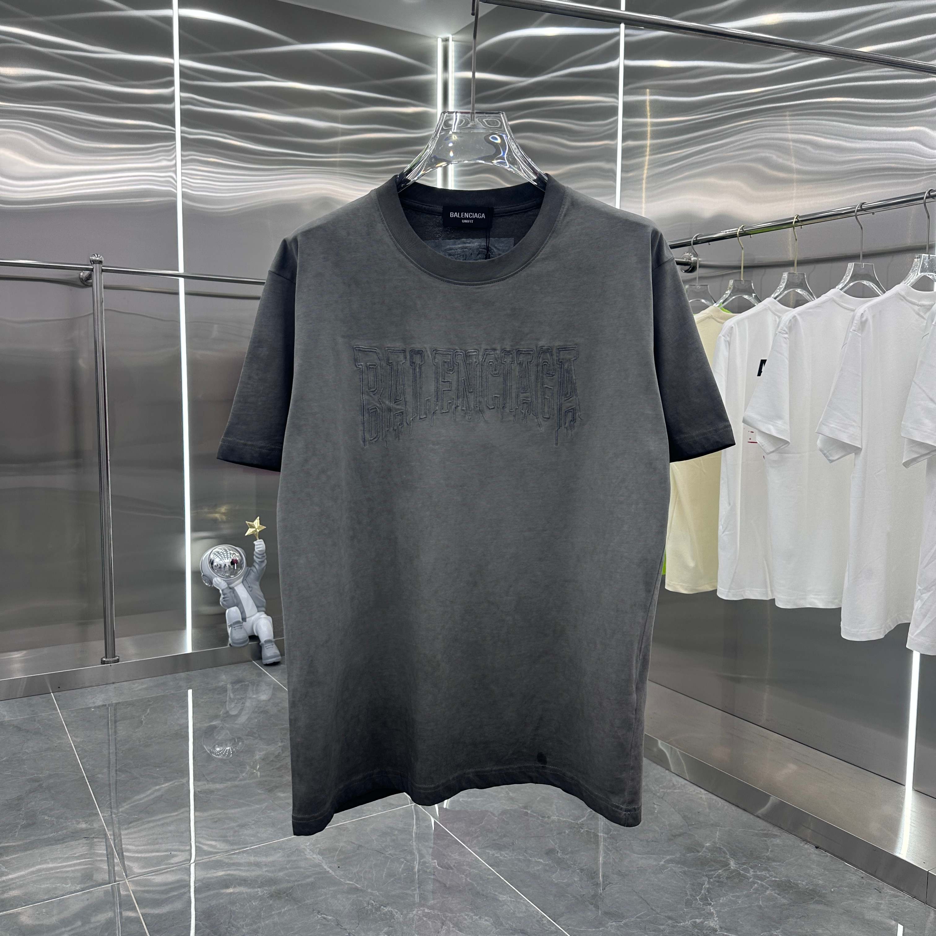 LuxluxHouse Best Quality Clothes Balenciaga T-shirt