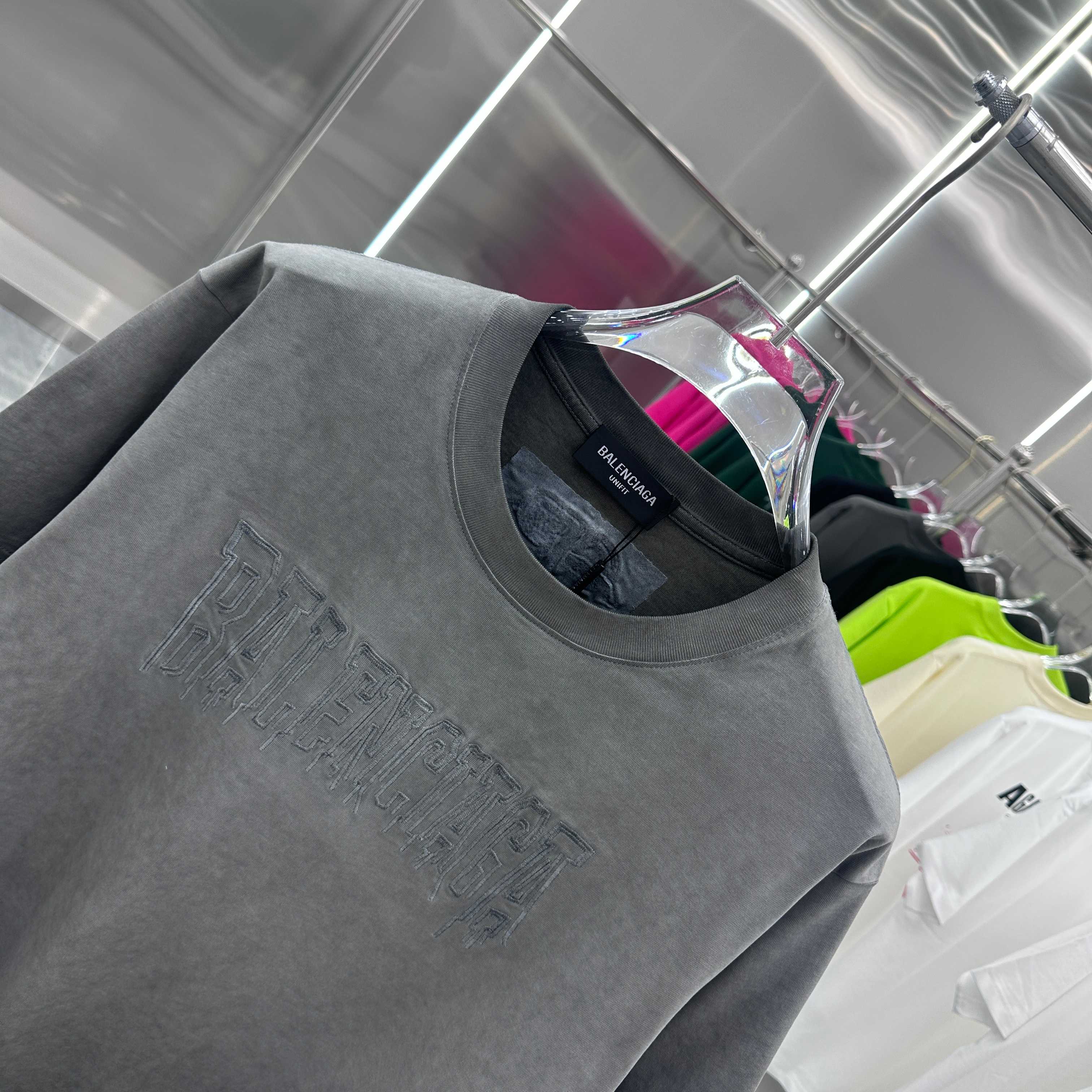 LuxluxHouse Best Quality Clothes Balenciaga T-shirt