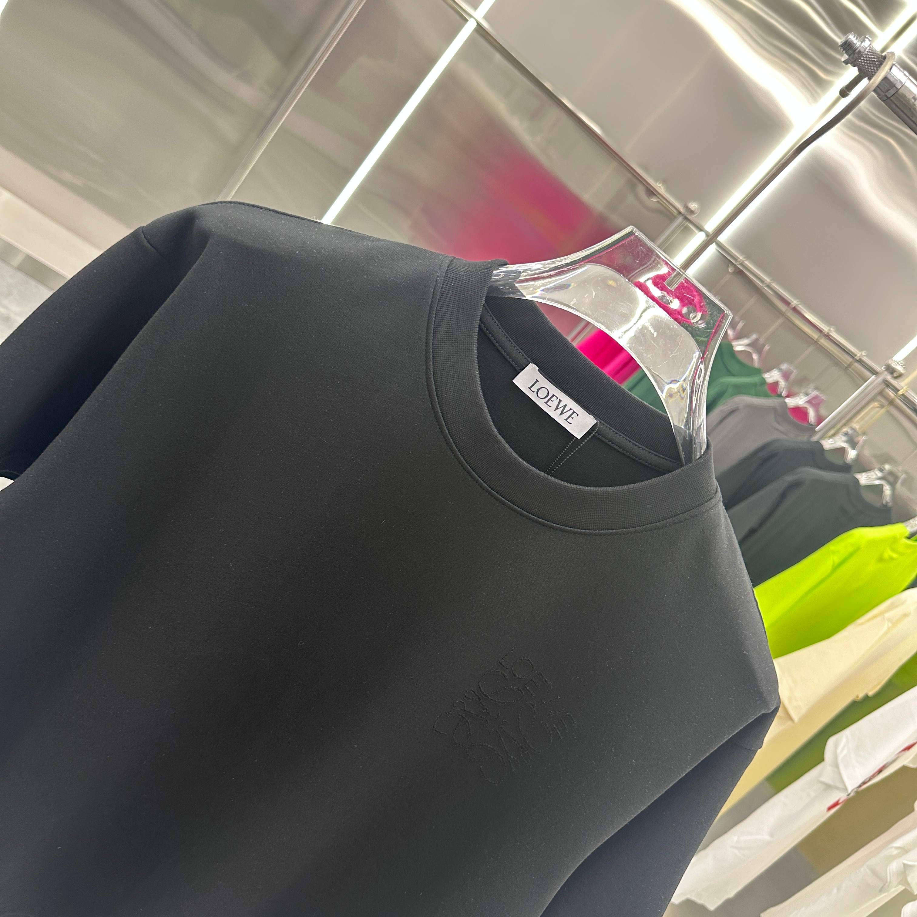 LuxluxHouse Best Quality Clothes T-shirt Loewe