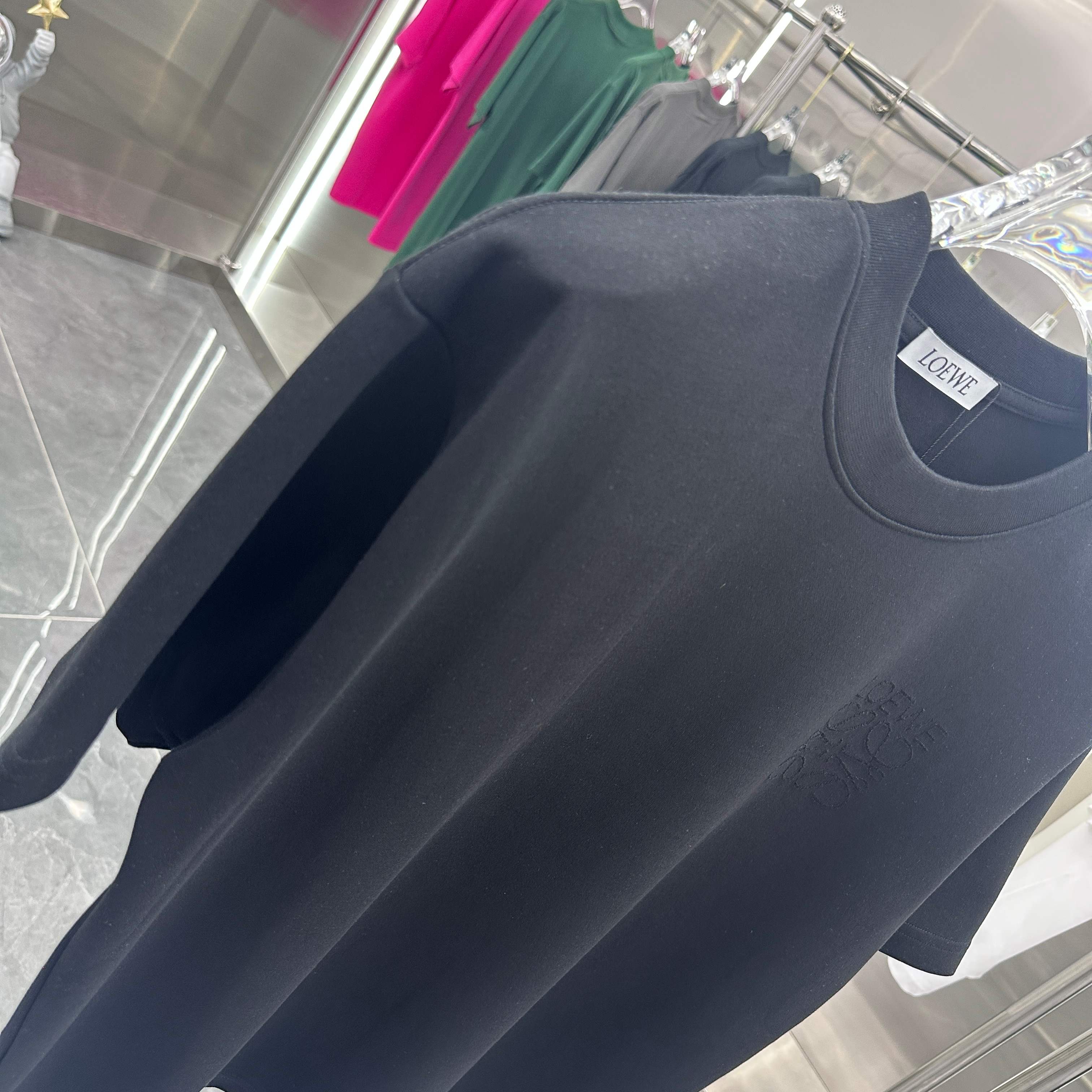 LuxluxHouse Best Quality Clothes T-shirt Loewe