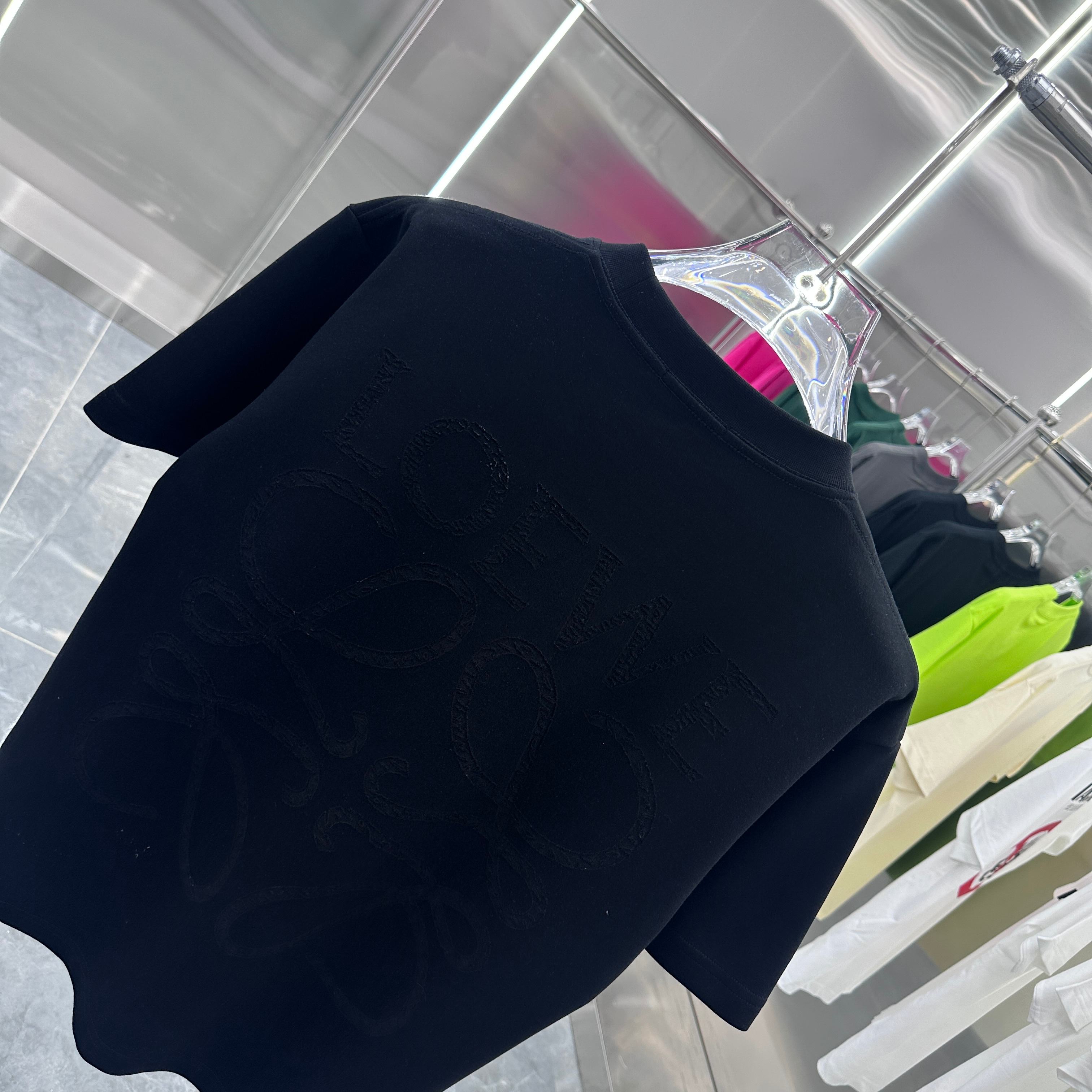 LuxluxHouse Best Quality Clothes T-shirt Loewe