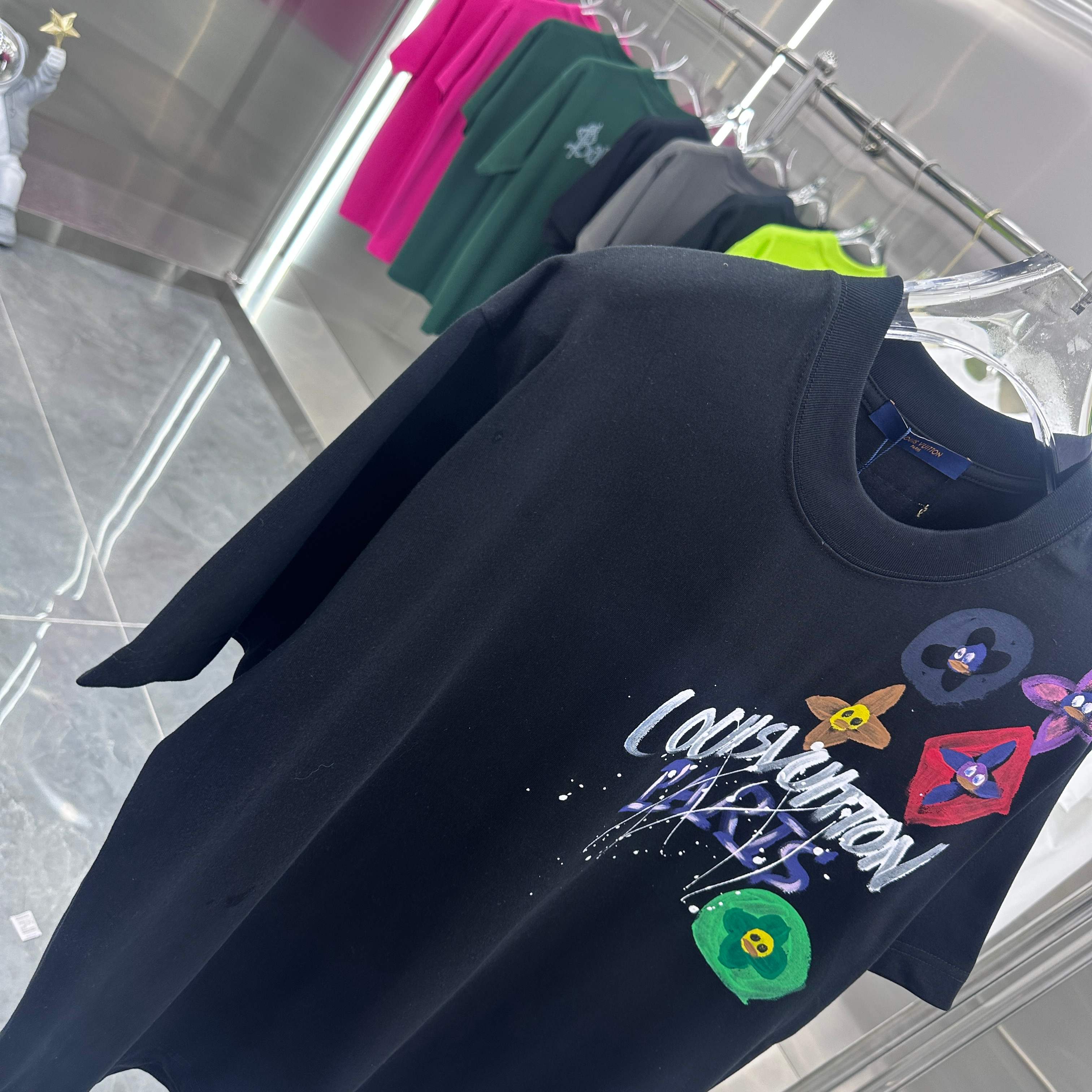 LuxluxHouse Best Quality Clothes T-shirt Louis Vuitton